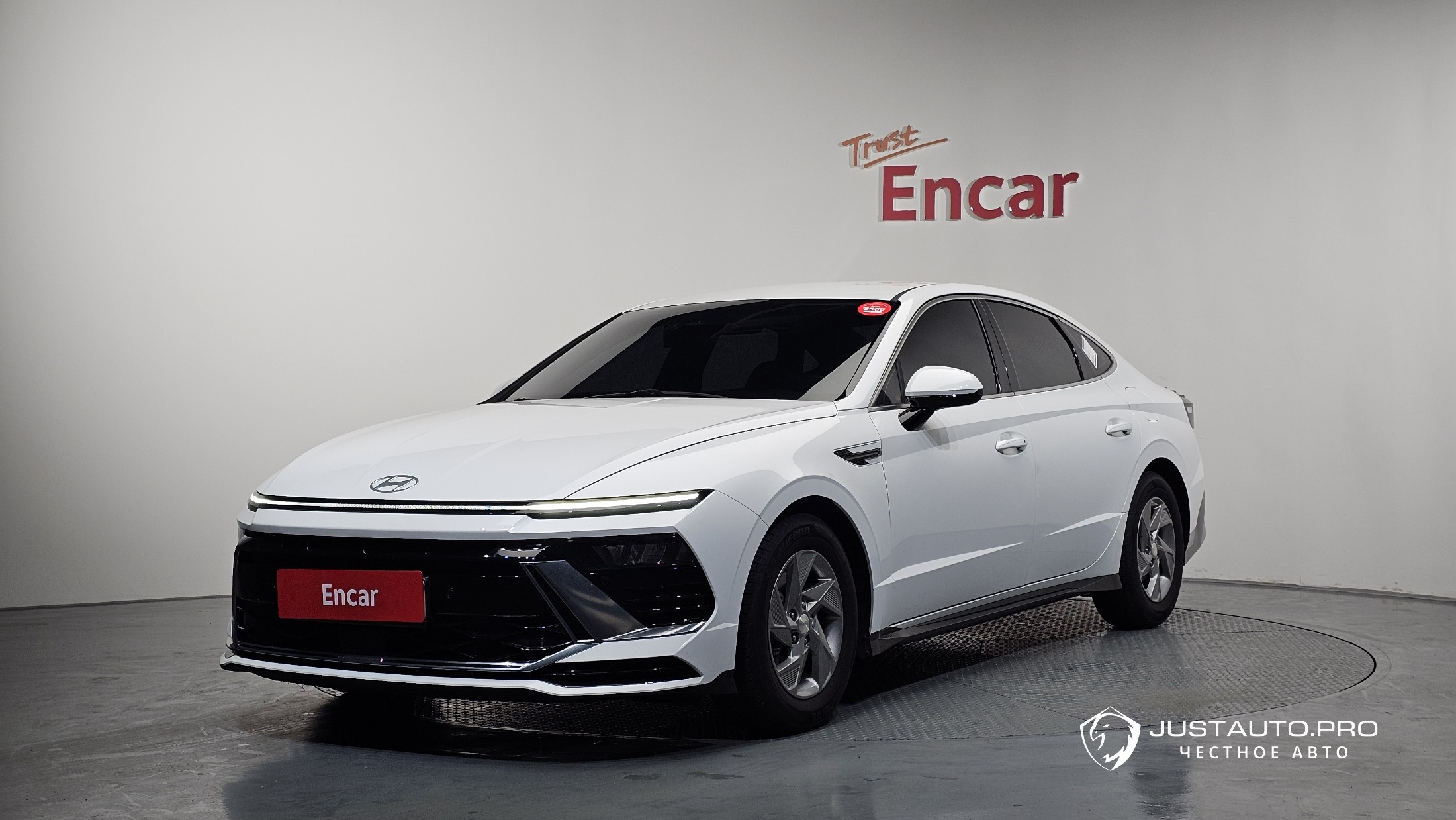 Автомобиль Hyundai Sonata