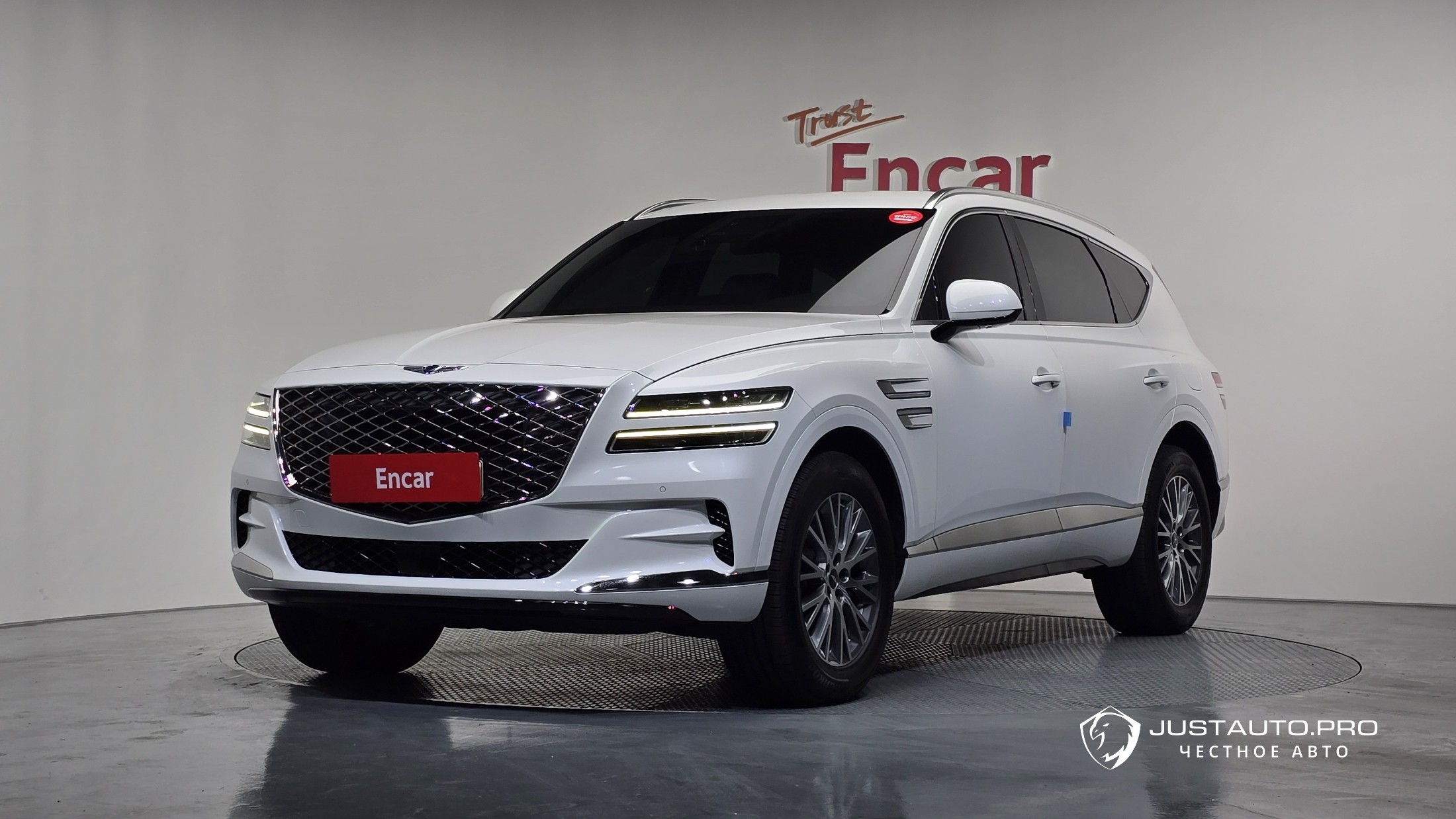 Автомобиль Genesis GV80