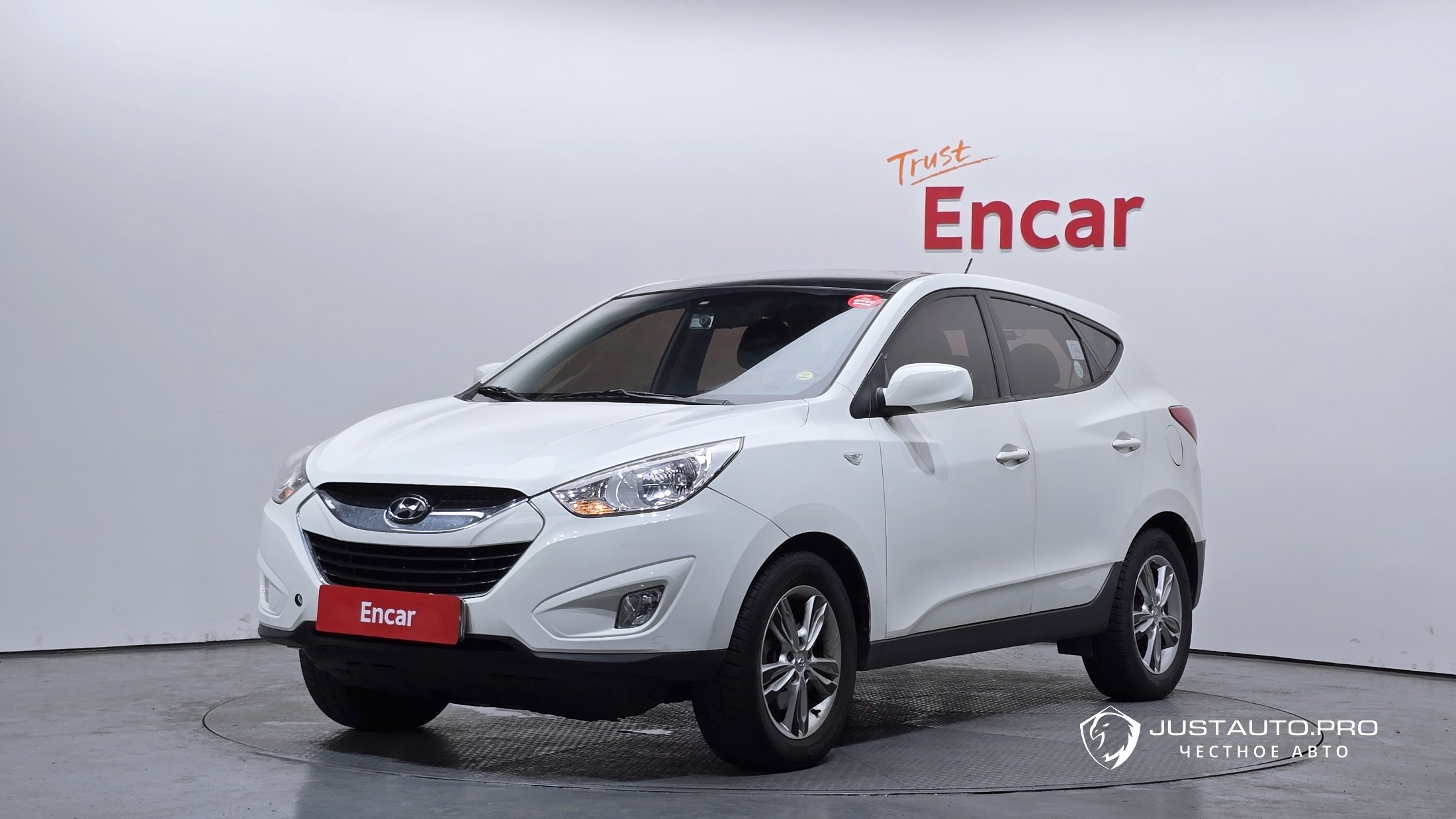 Автомобиль Hyundai Tucson