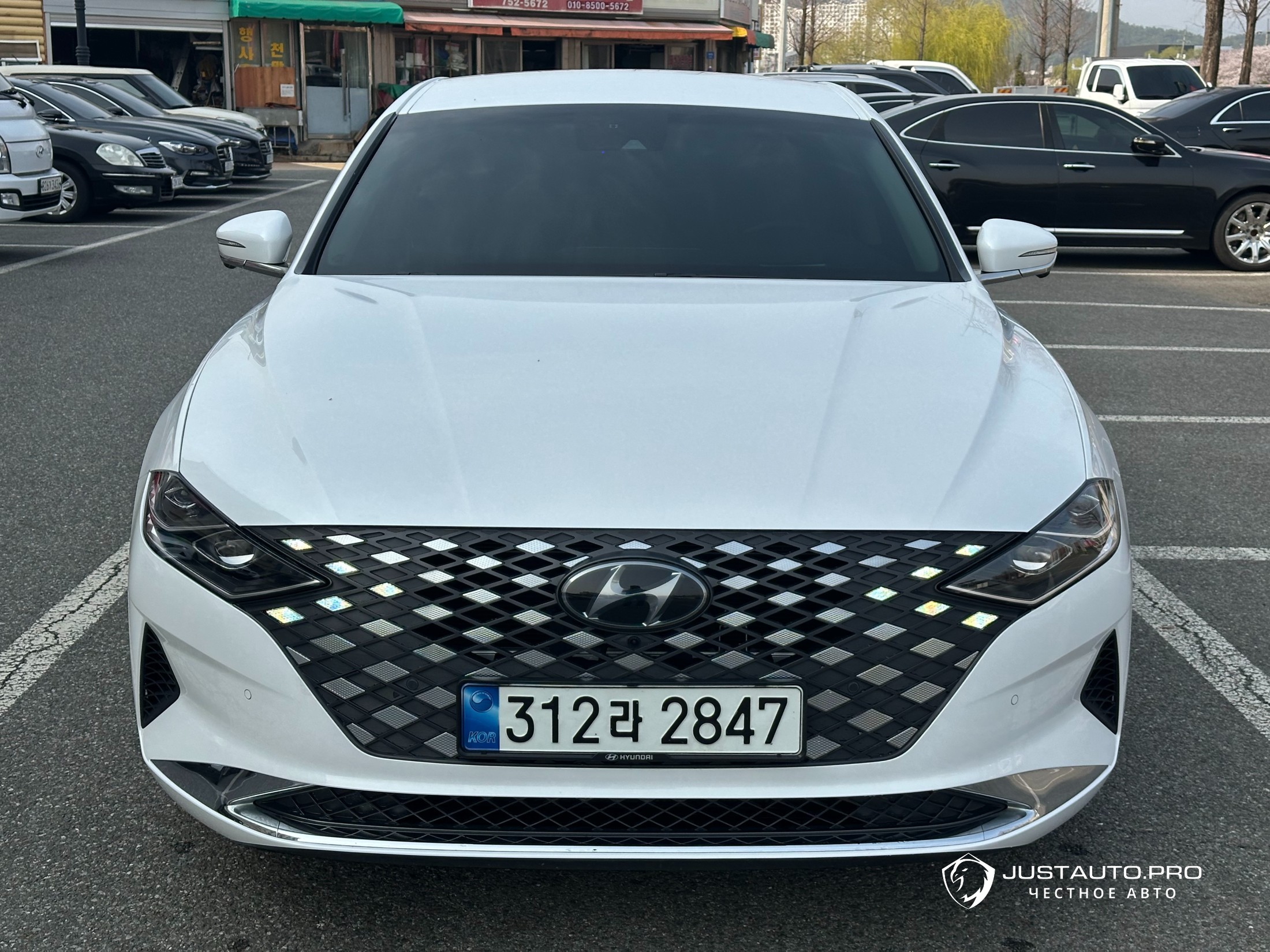 Автомобиль Hyundai Grandeur