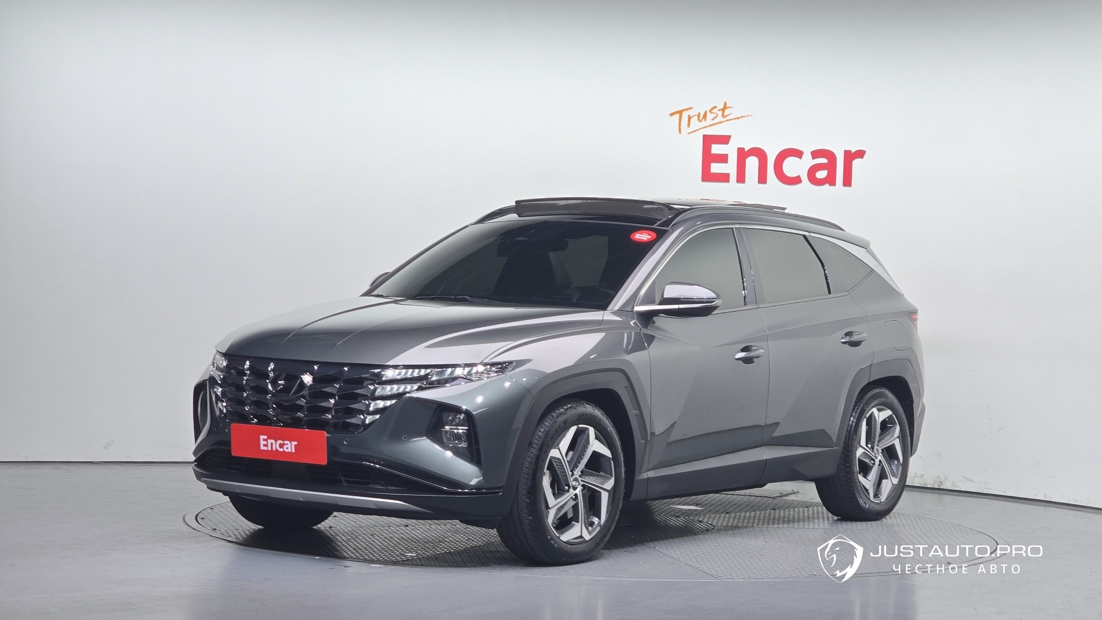 Автомобиль Hyundai Tucson