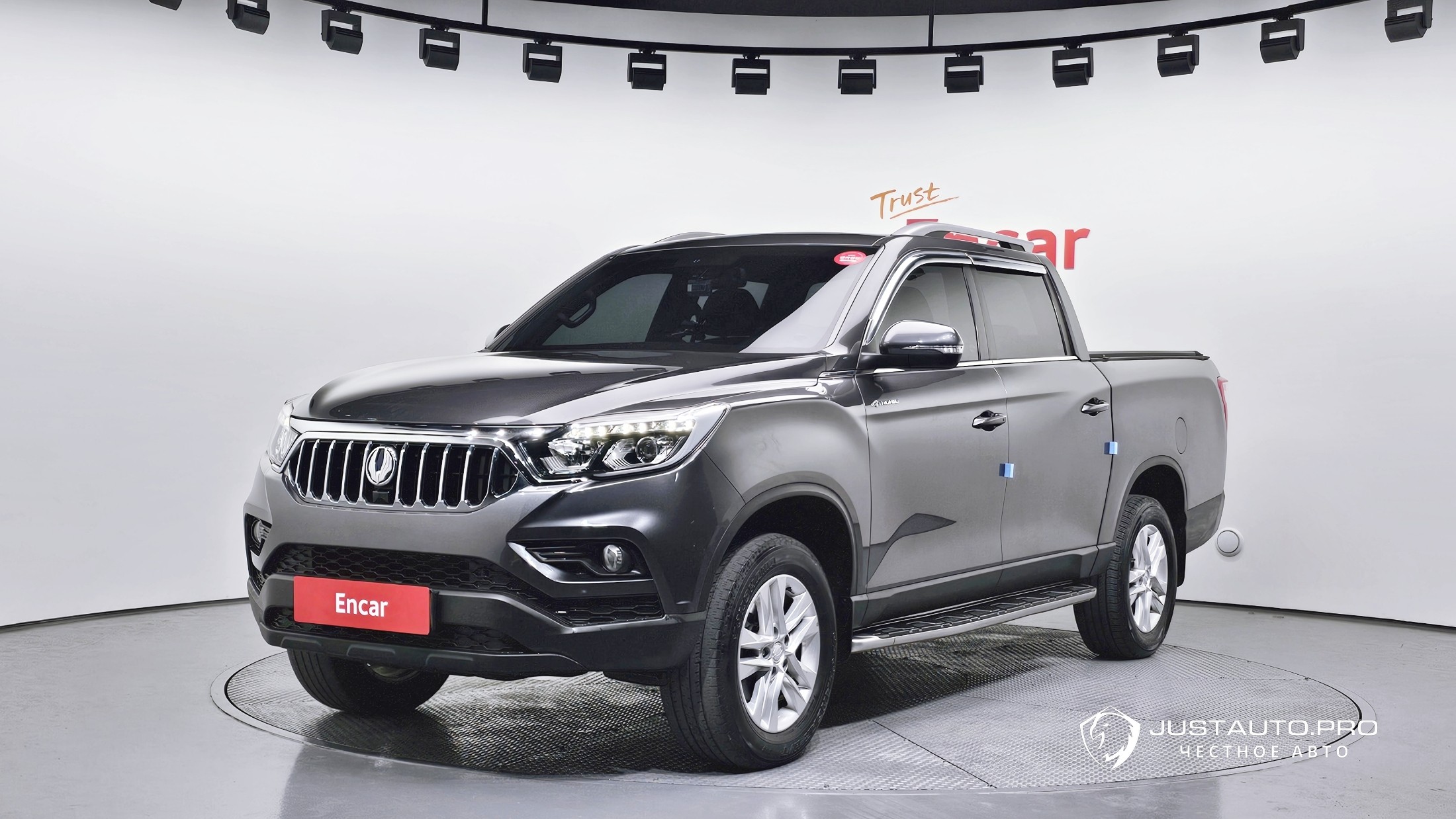 Автомобиль KG_Mobility_Ssangyong Rexton
