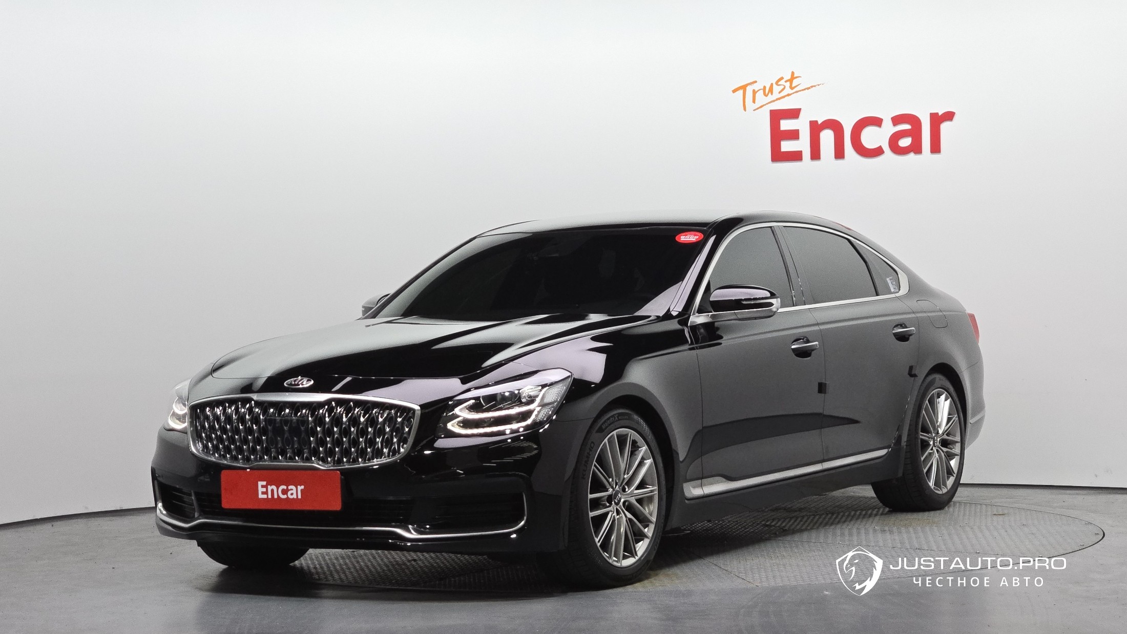Автомобиль Kia K9