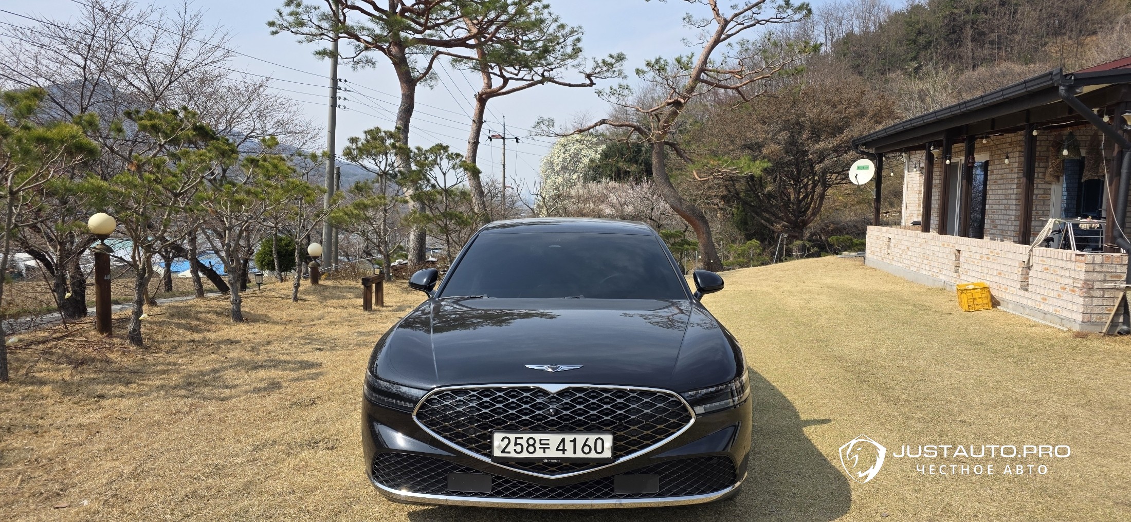 Автомобиль Genesis G90
