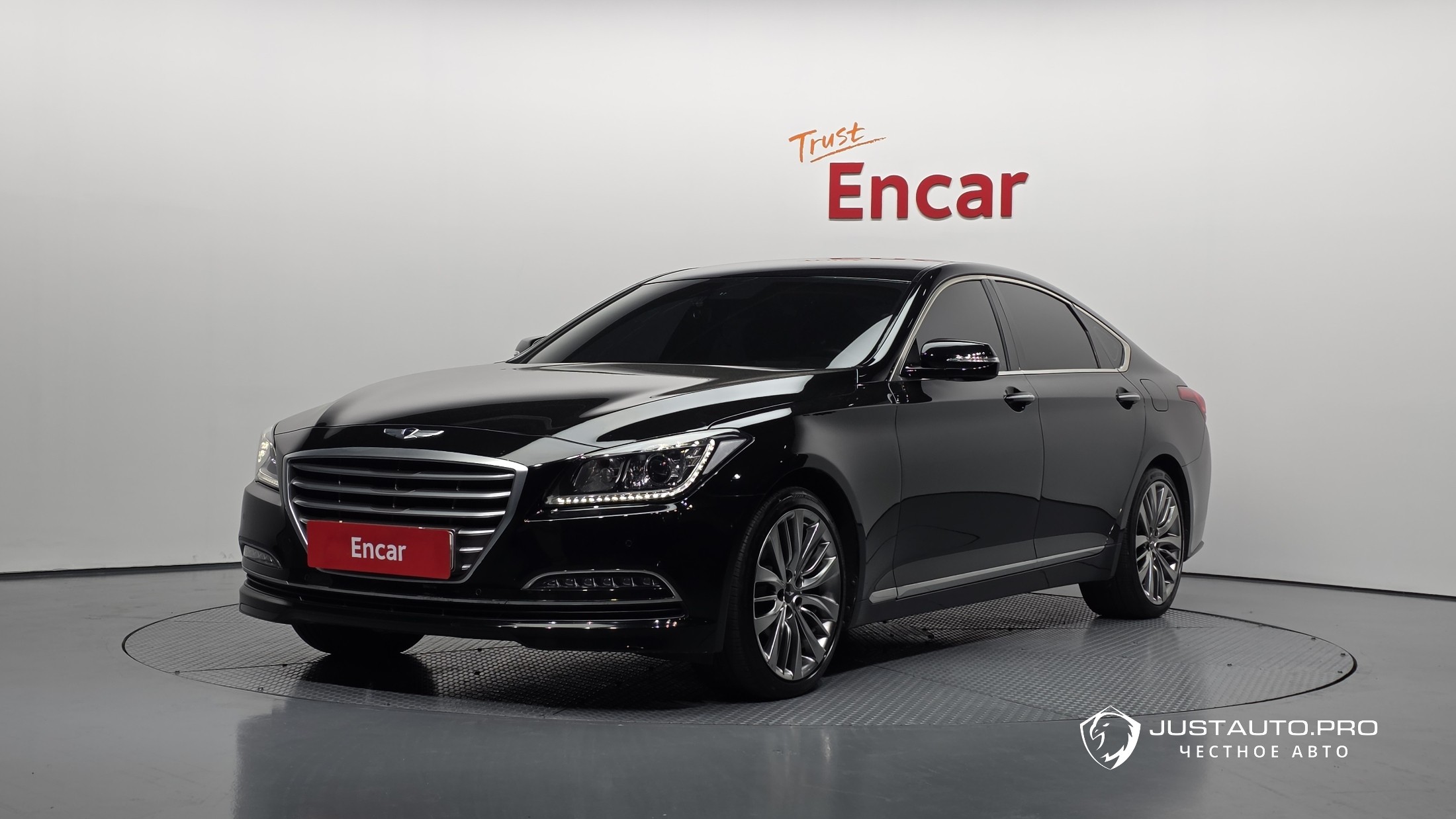 Автомобиль Hyundai Genesis