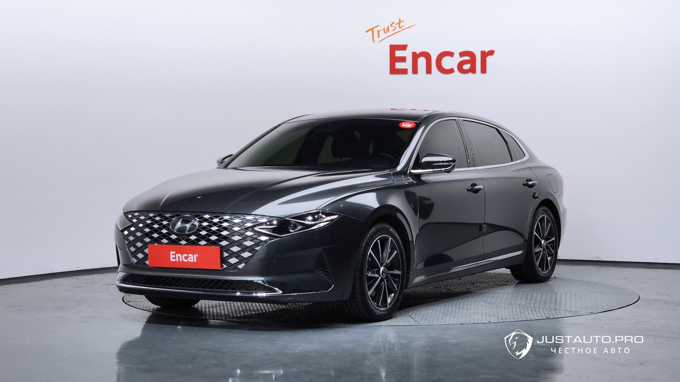 Автомобиль Hyundai Grandeur