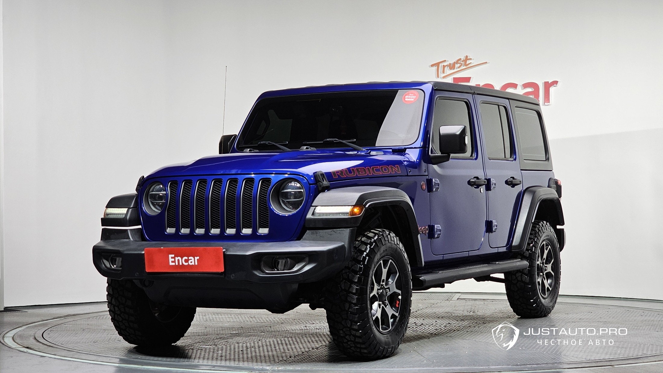 Автомобиль Jeep Wrangler