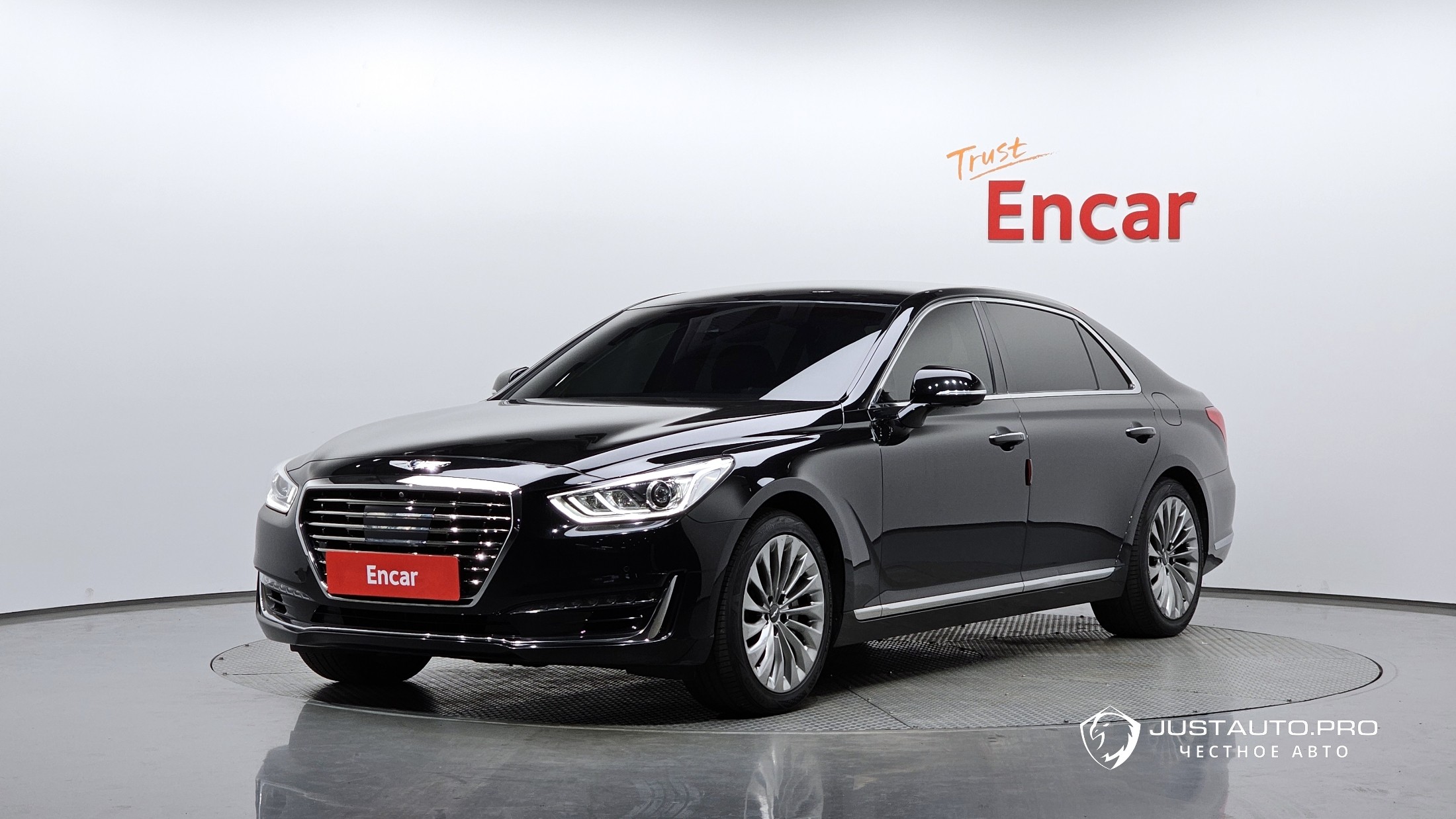 Автомобиль Genesis EQ900