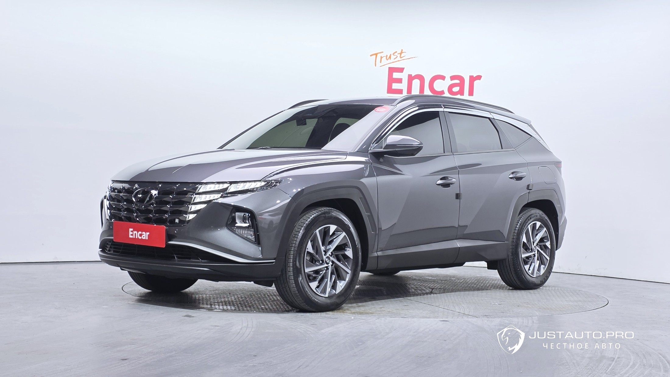 Автомобиль Hyundai Tucson