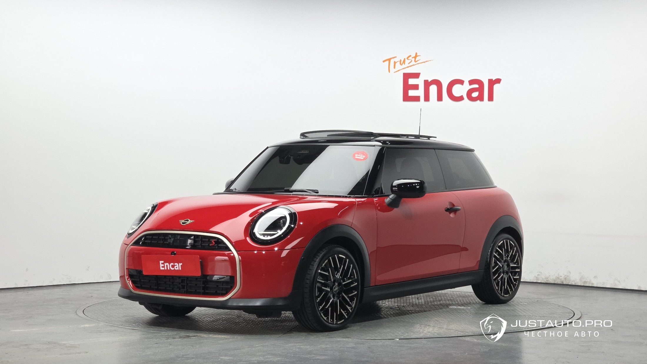 Автомобиль Mini Cooper