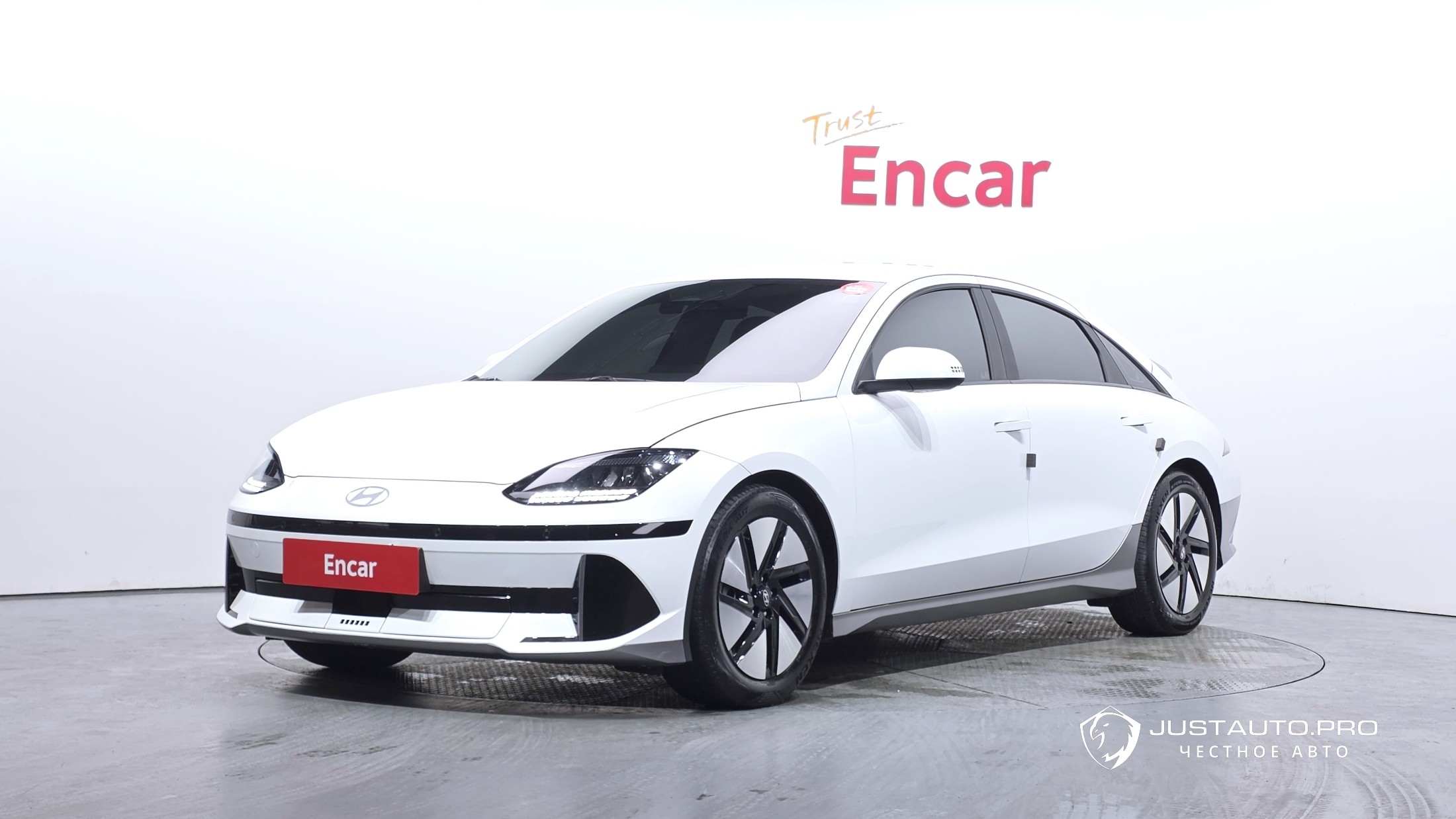 Автомобиль Hyundai Ioniq6