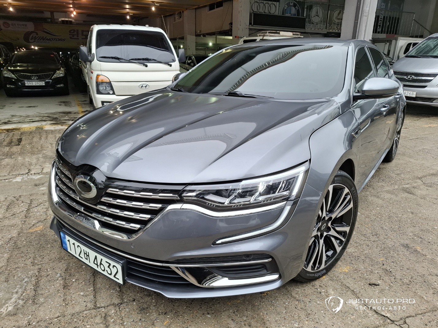 Автомобиль Renault-KoreaSamsung SM6