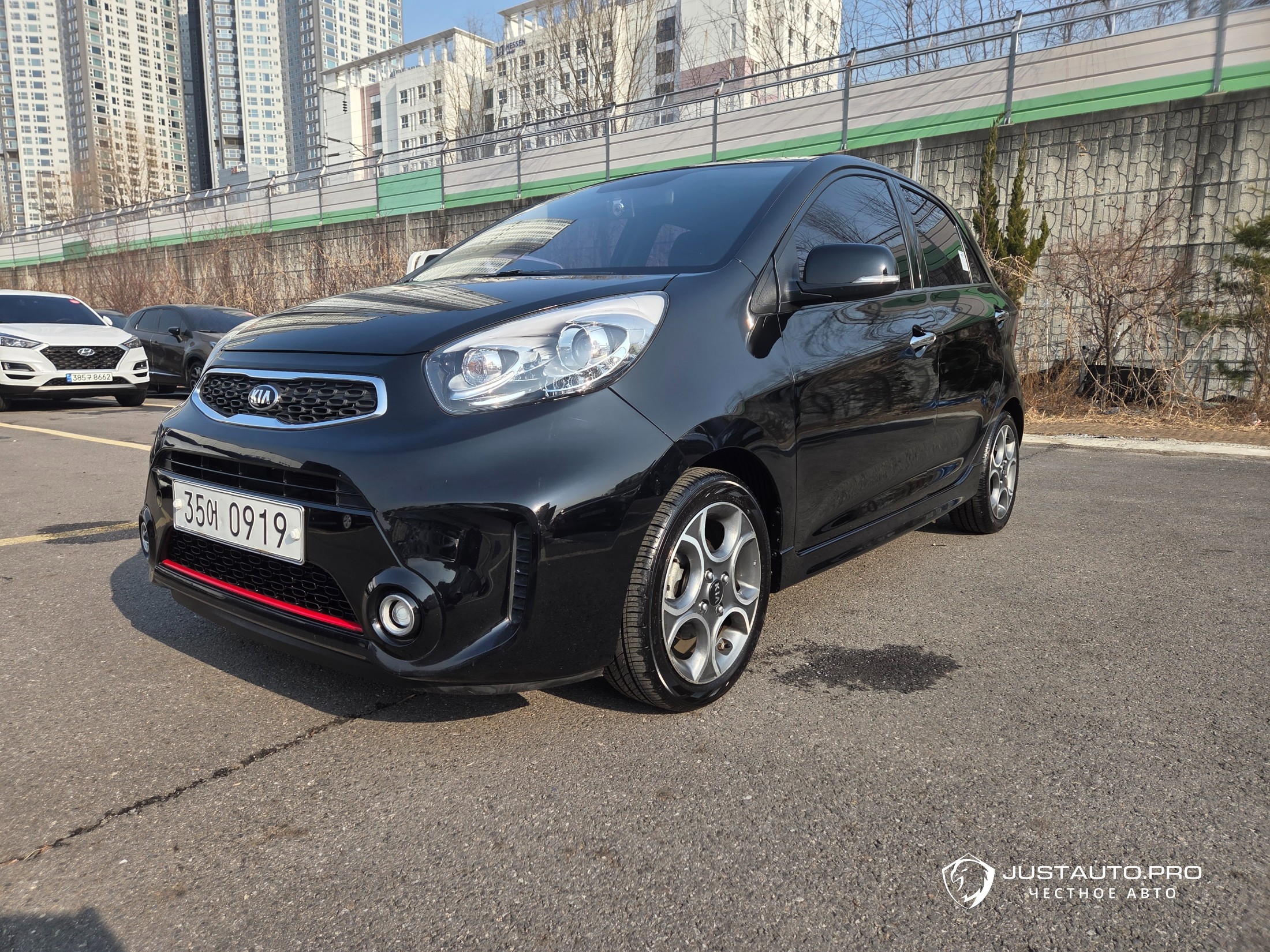 Автомобиль Kia morning