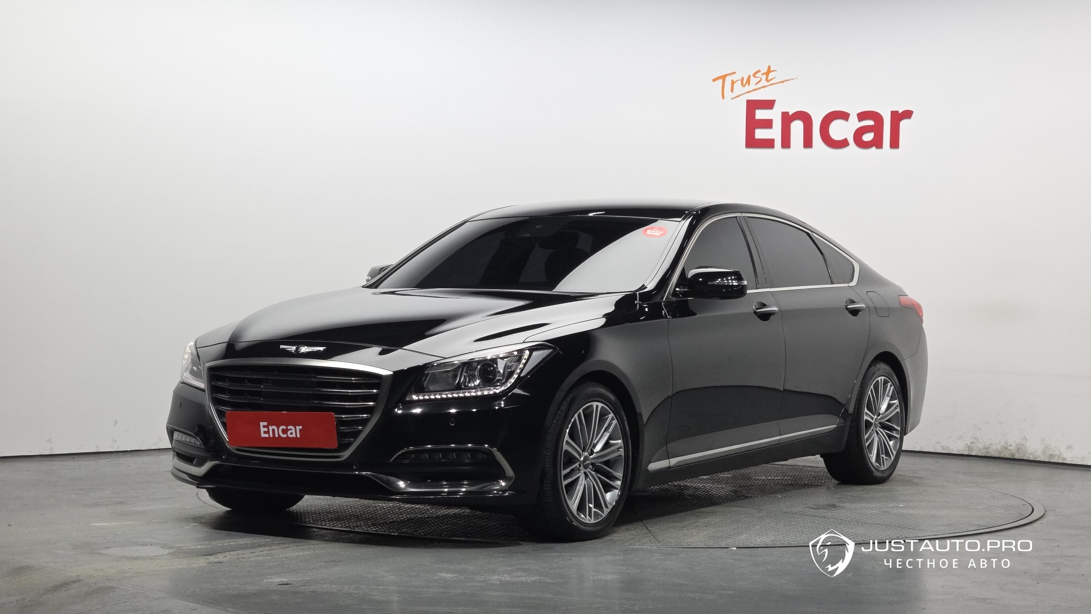 Автомобиль Genesis G80