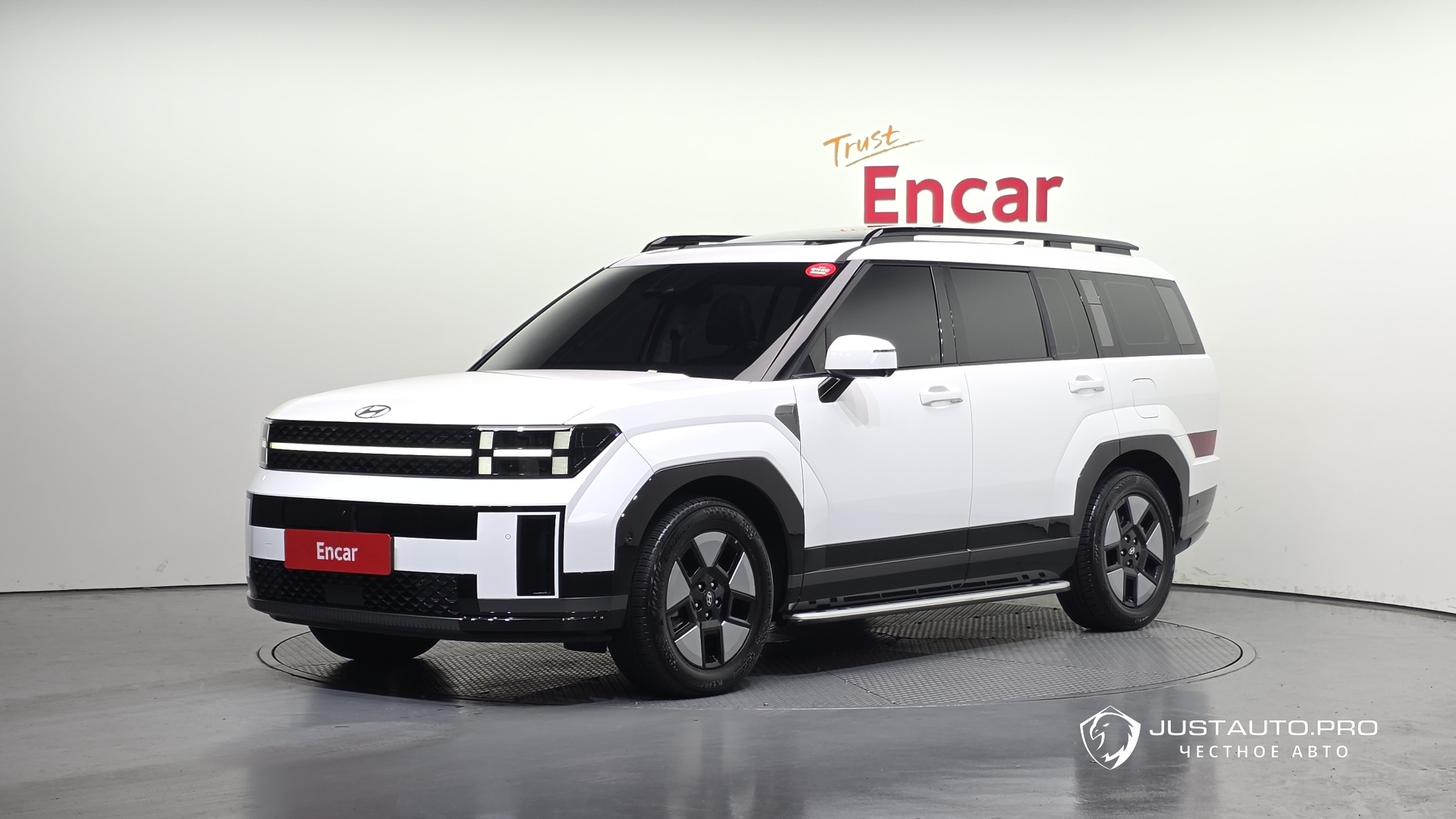 Автомобиль Hyundai Santafe