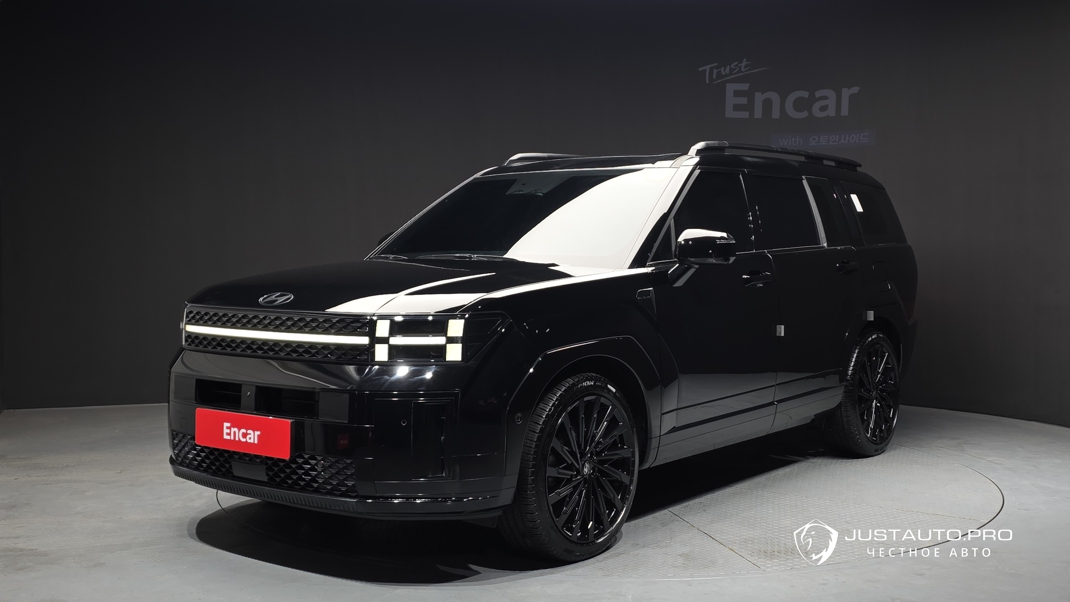 Автомобиль Hyundai Santafe