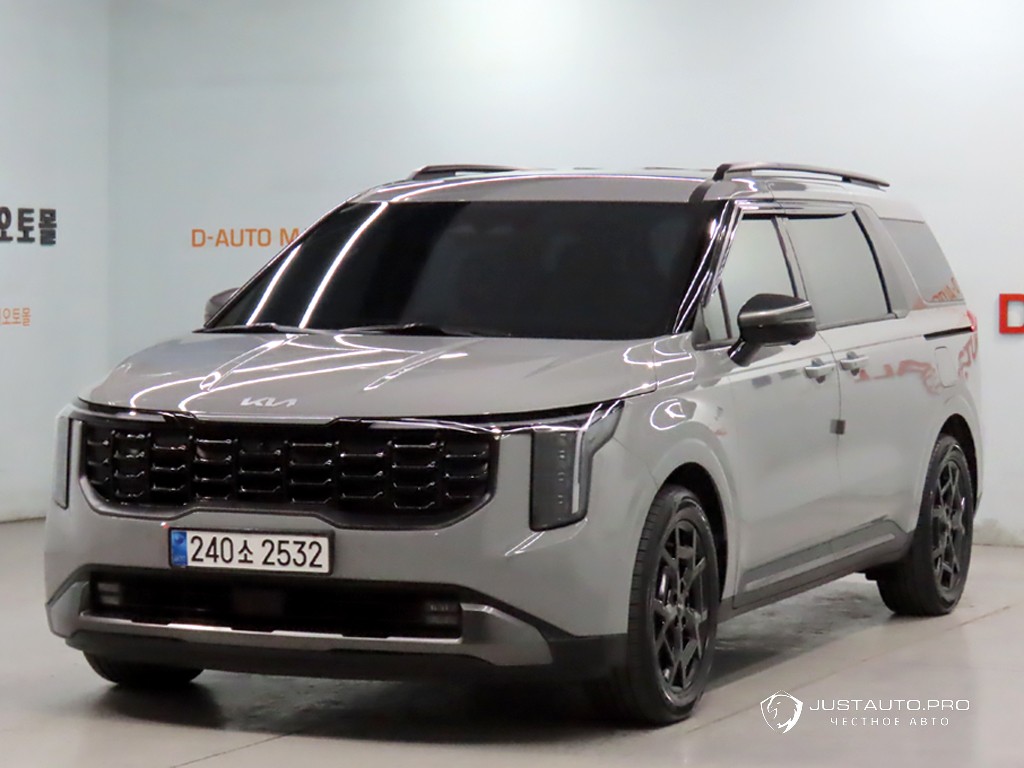 Автомобиль Kia Canival