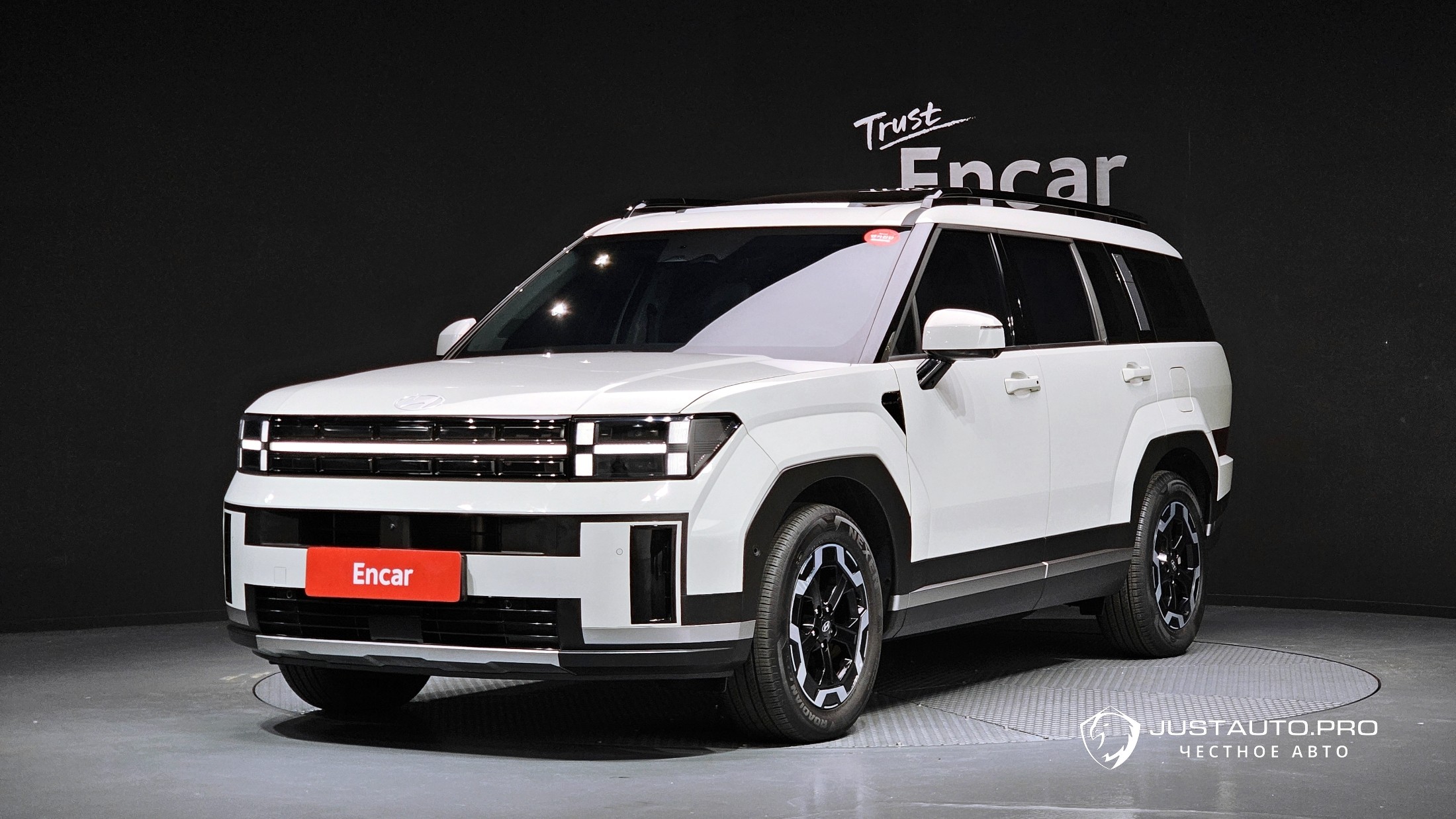 Автомобиль Hyundai Santafe