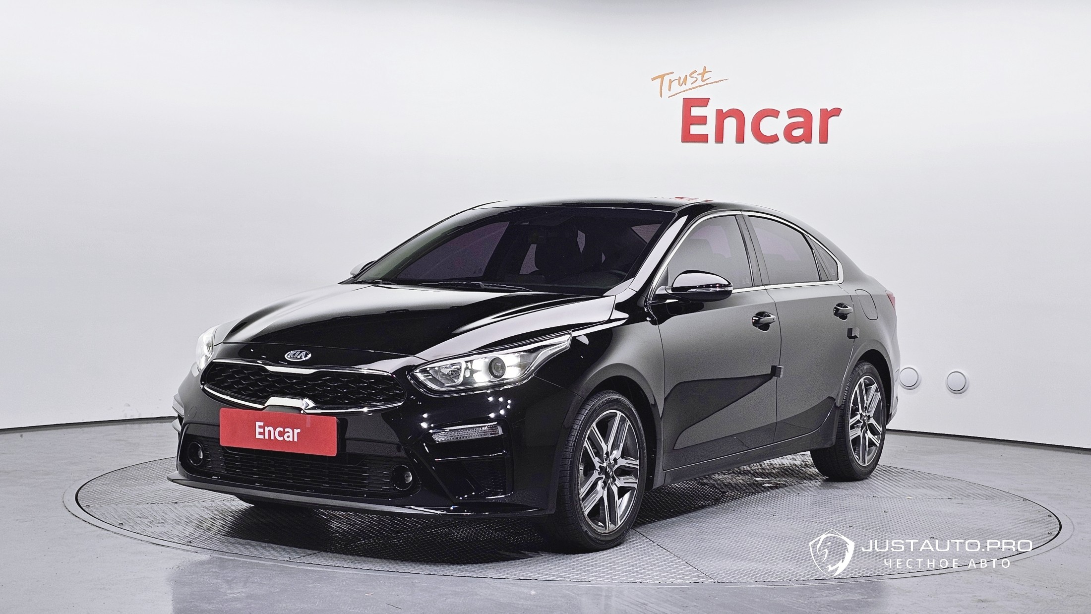 Автомобиль Kia K3