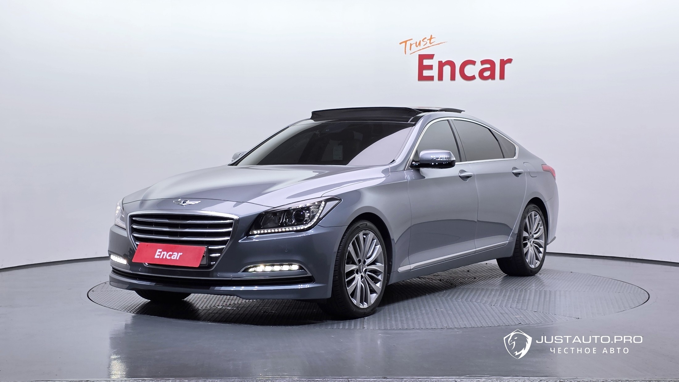 Автомобиль Hyundai Genesis