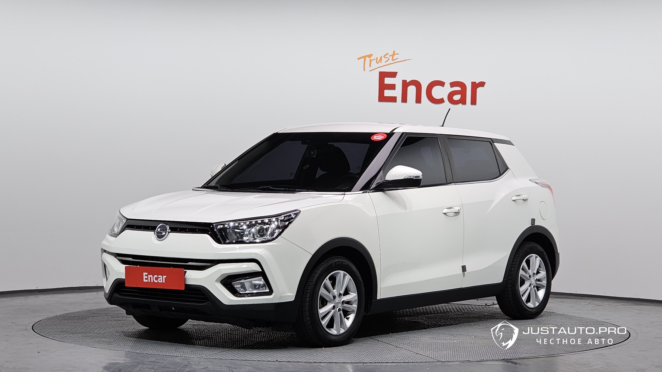 Автомобиль KG_Mobility_Ssangyong TIBOLI