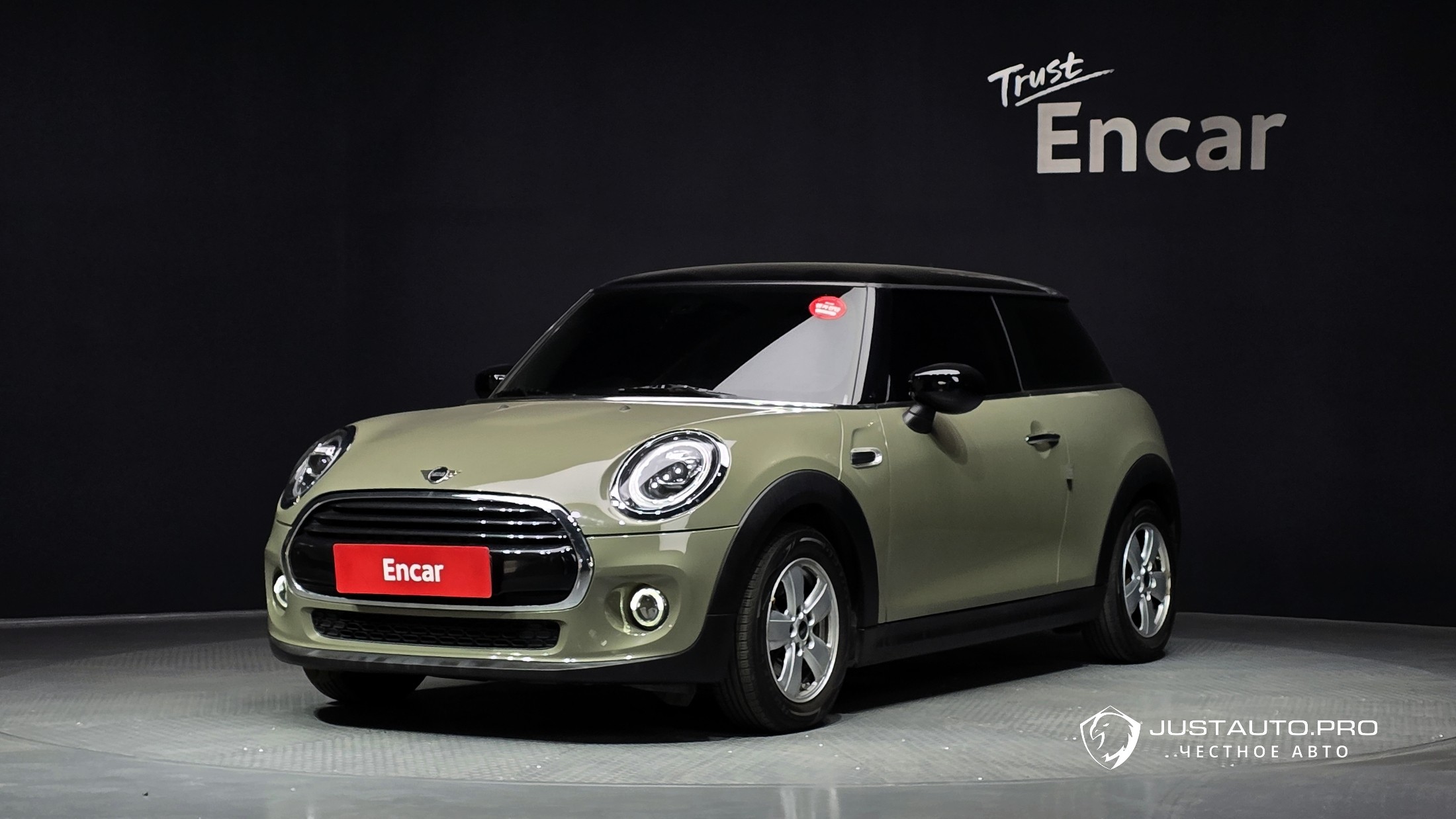 Автомобиль Mini Cooper