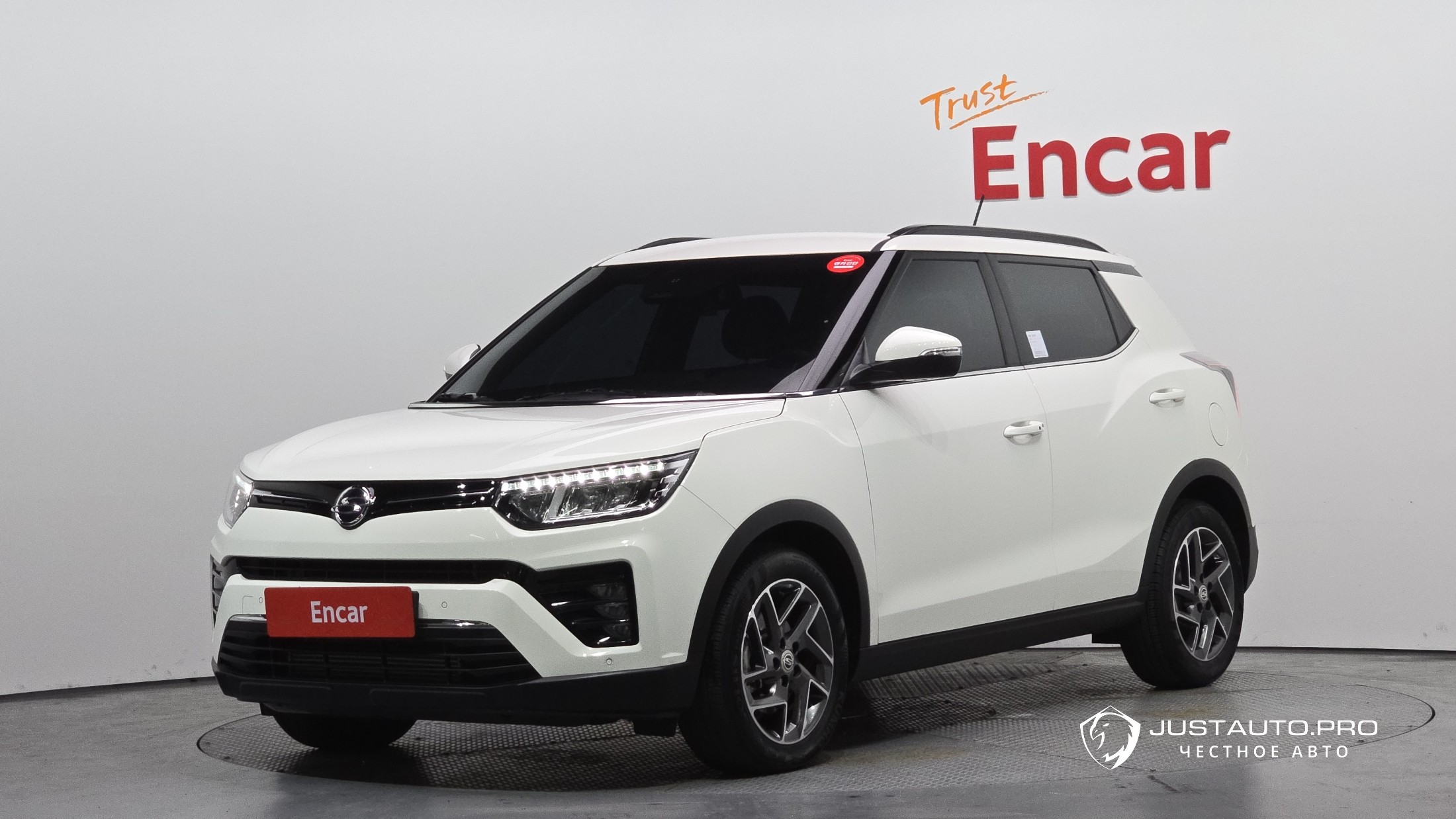 Автомобиль KG_Mobility_Ssangyong TIBOLI