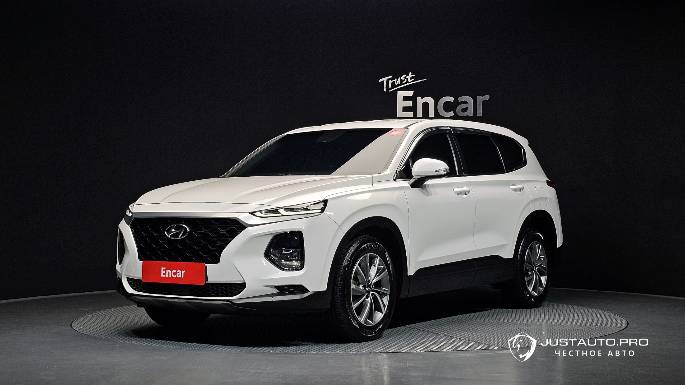 Автомобиль Hyundai Santafe
