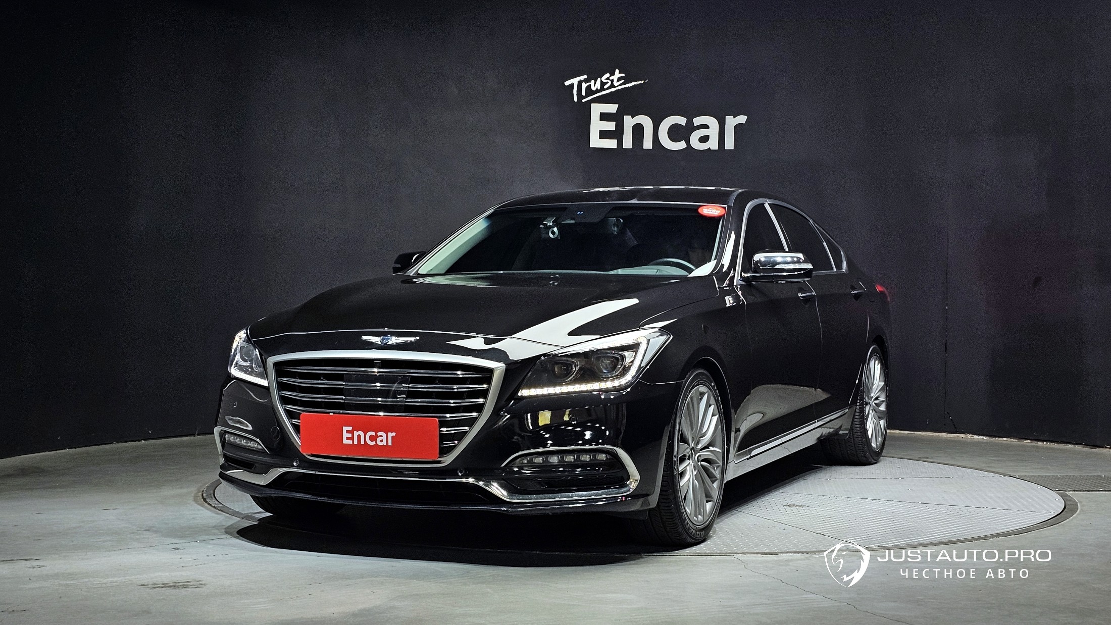 Автомобиль Genesis G80