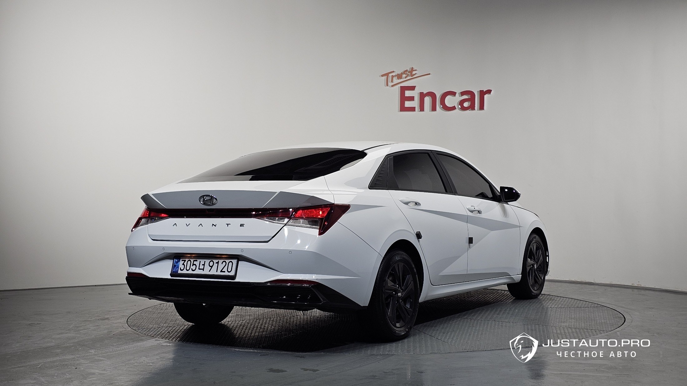 Автомобиль Hyundai AVANTE