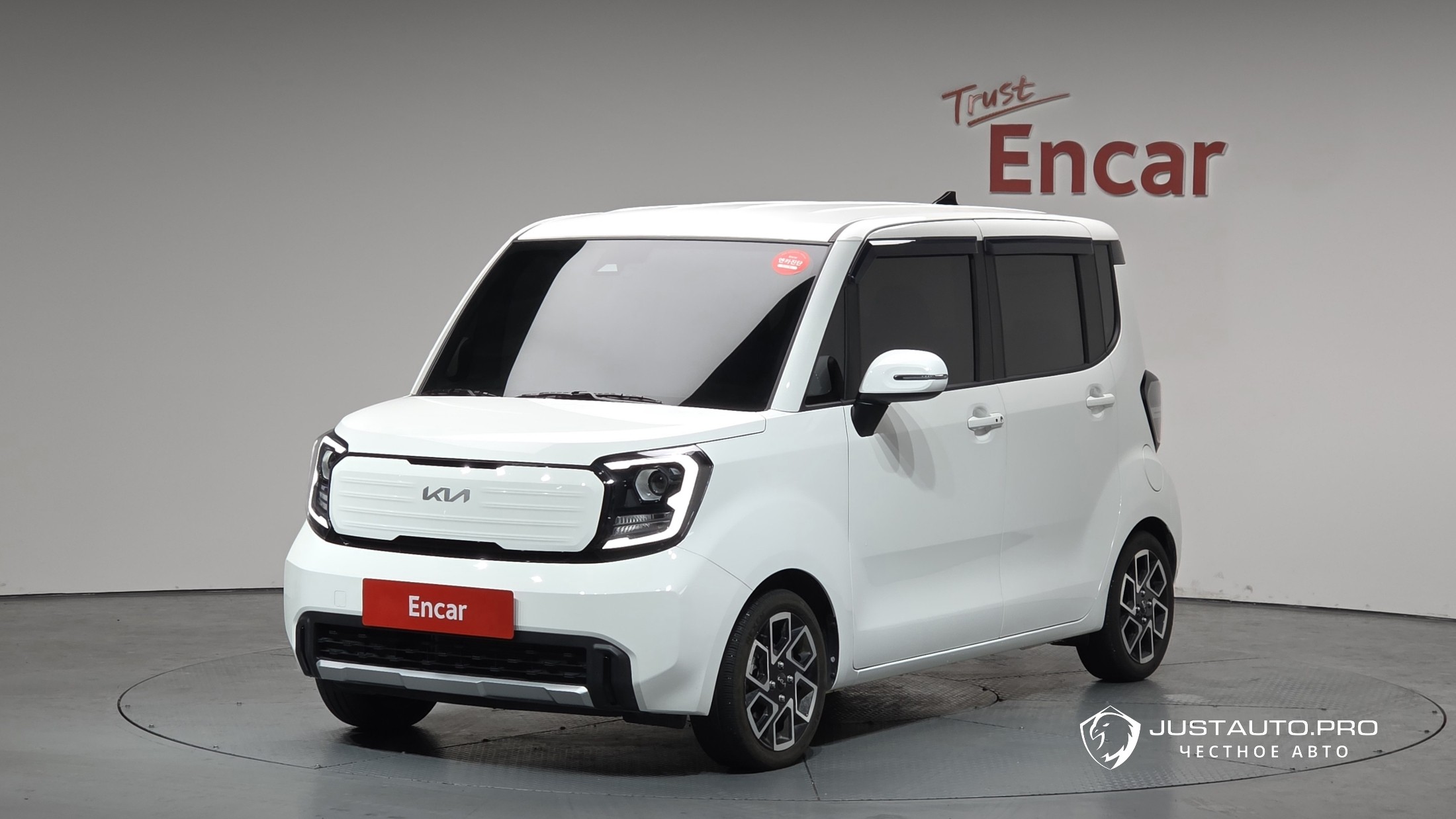 Автомобиль Kia RAY