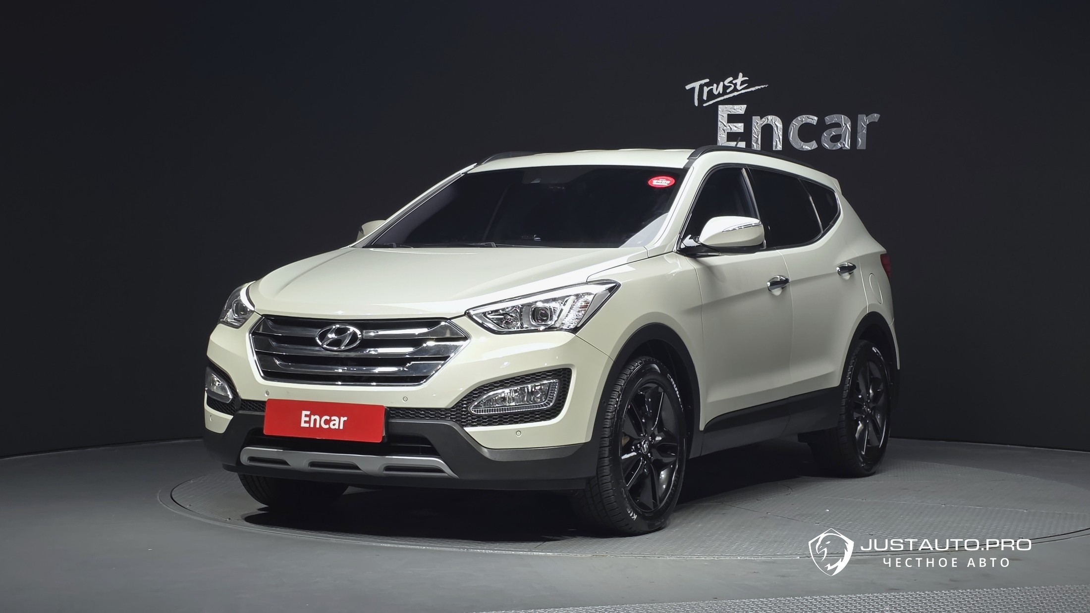 Автомобиль Hyundai Santafe