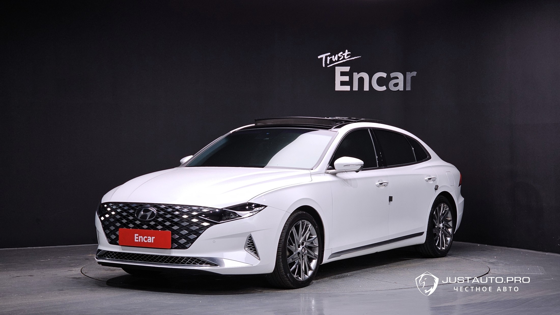 Автомобиль Hyundai Grandeur