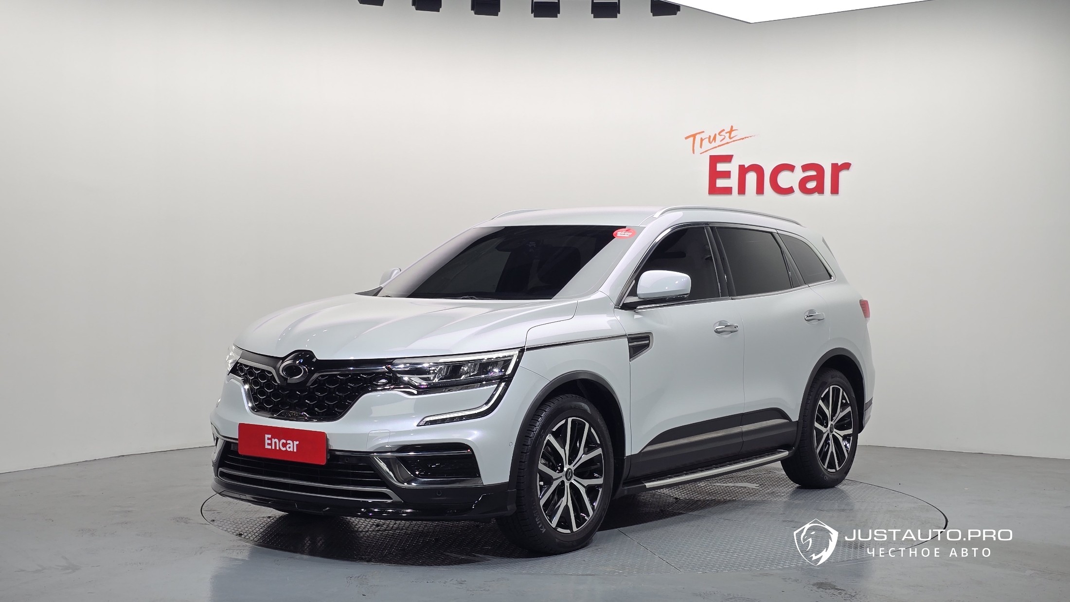 Автомобиль Renault-KoreaSamsung QM6