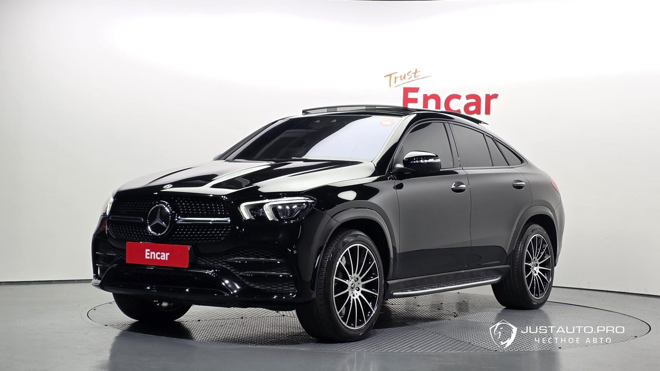 Автомобиль Mercedes-Benz GLE-Class
