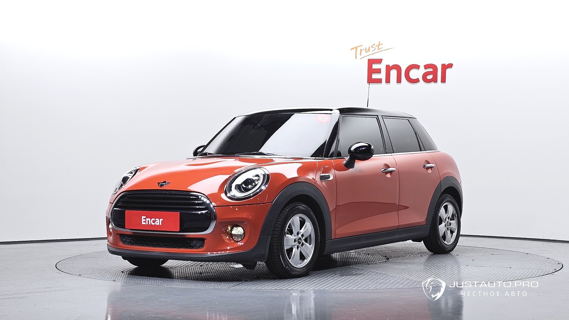 Автомобиль Mini Cooper