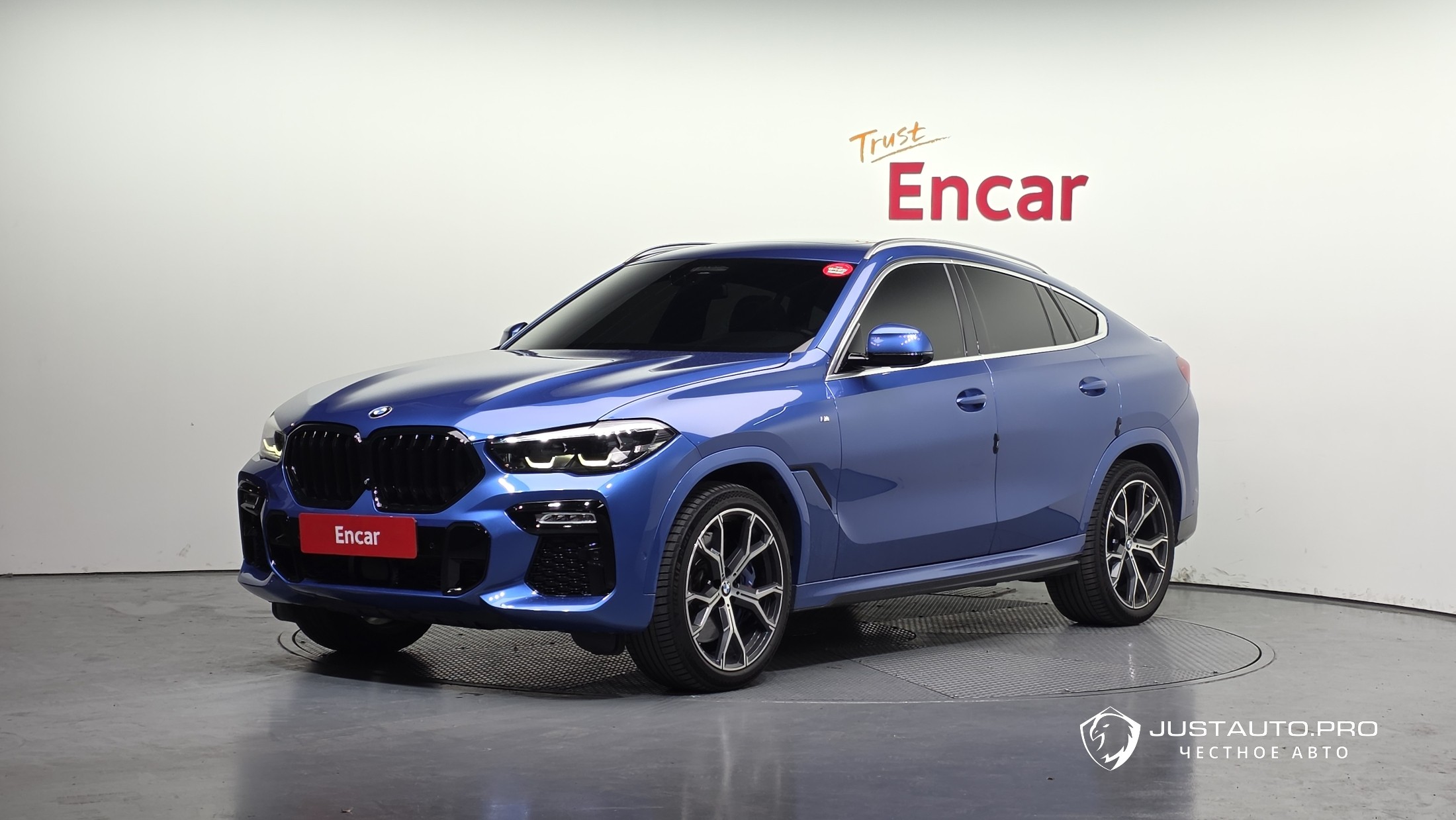 Автомобиль BMW X6