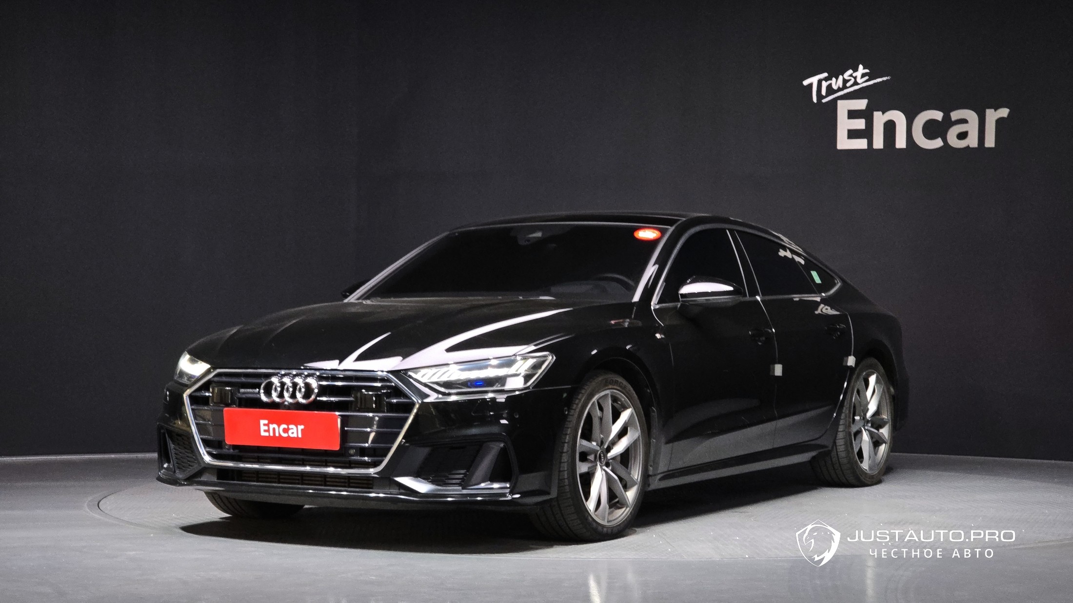 Автомобиль Audi A7