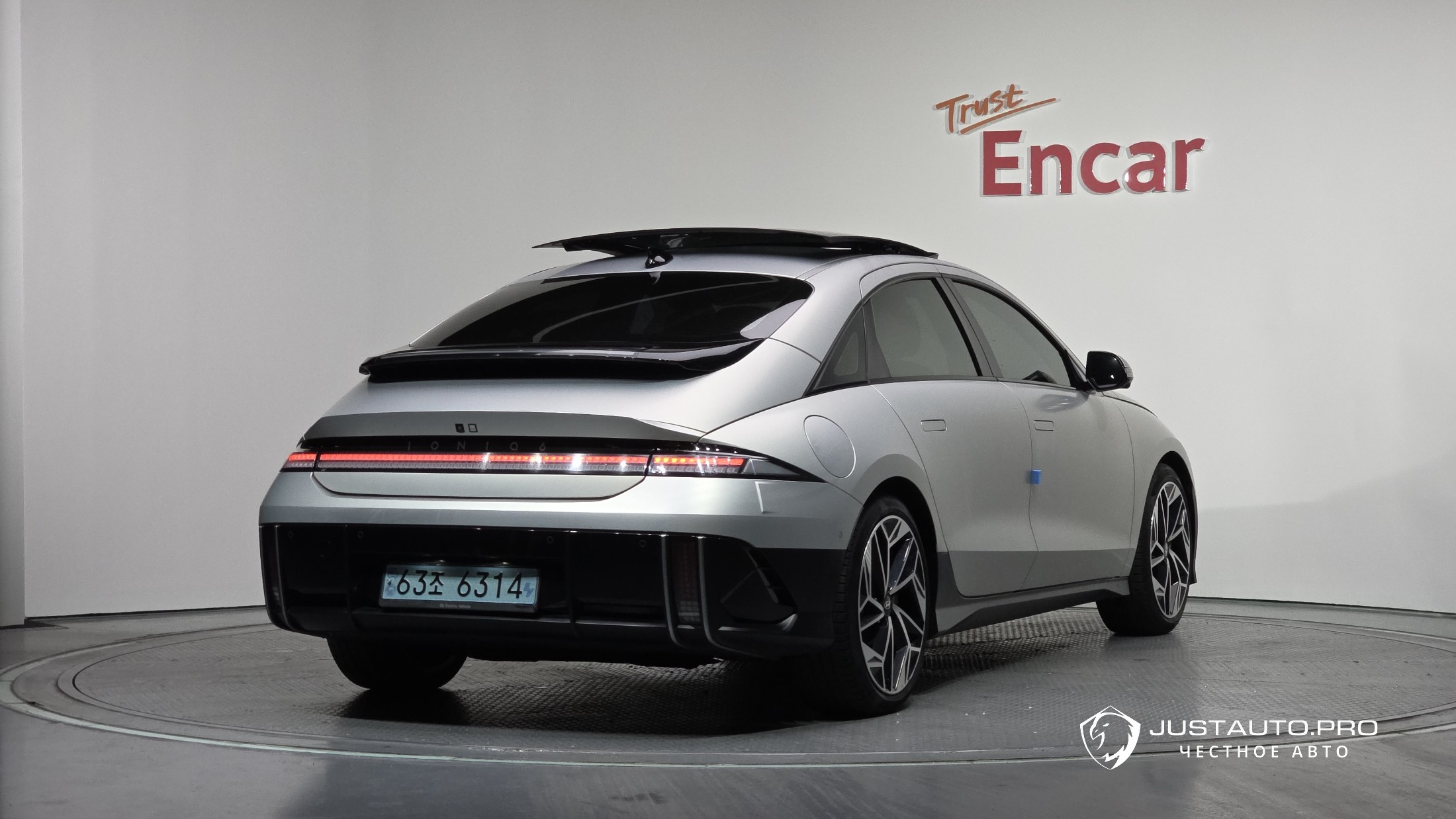 Автомобиль Hyundai Ioniq6