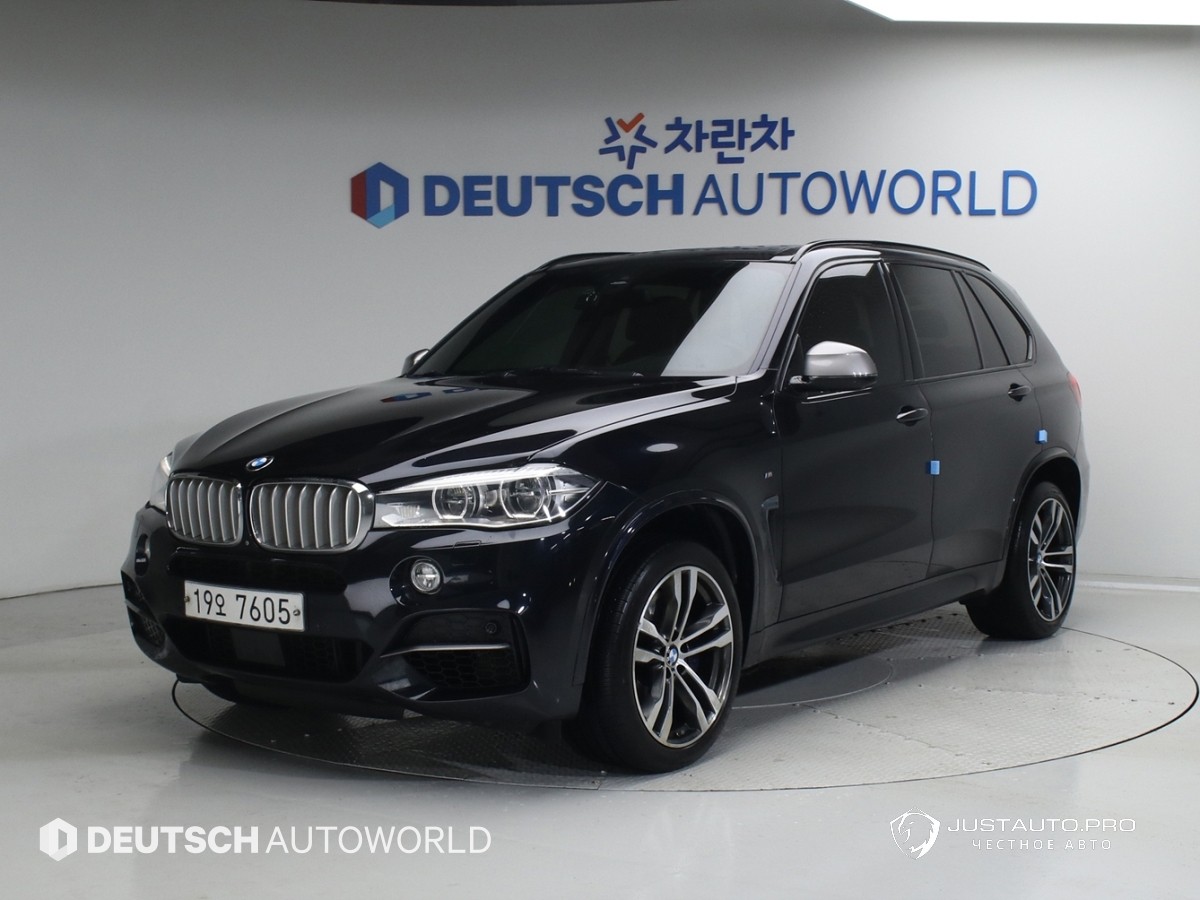 Автомобиль BMW X5