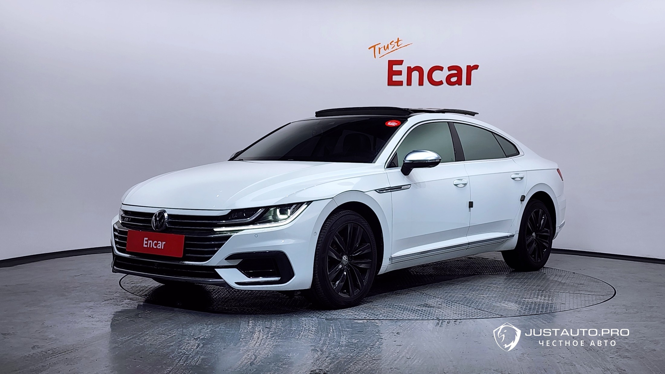 Автомобиль Volkswagen Arteon