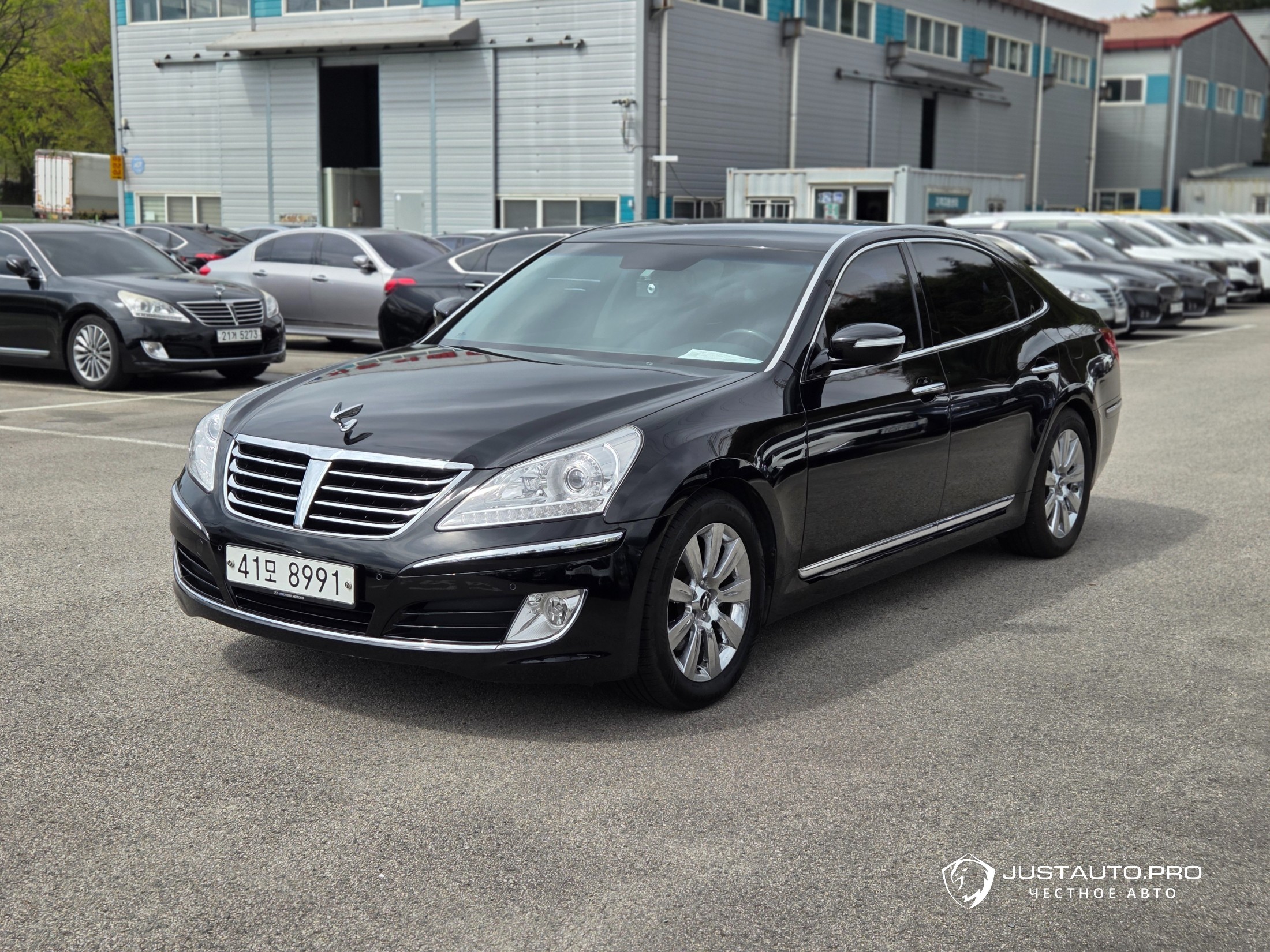 Автомобиль Hyundai Equus