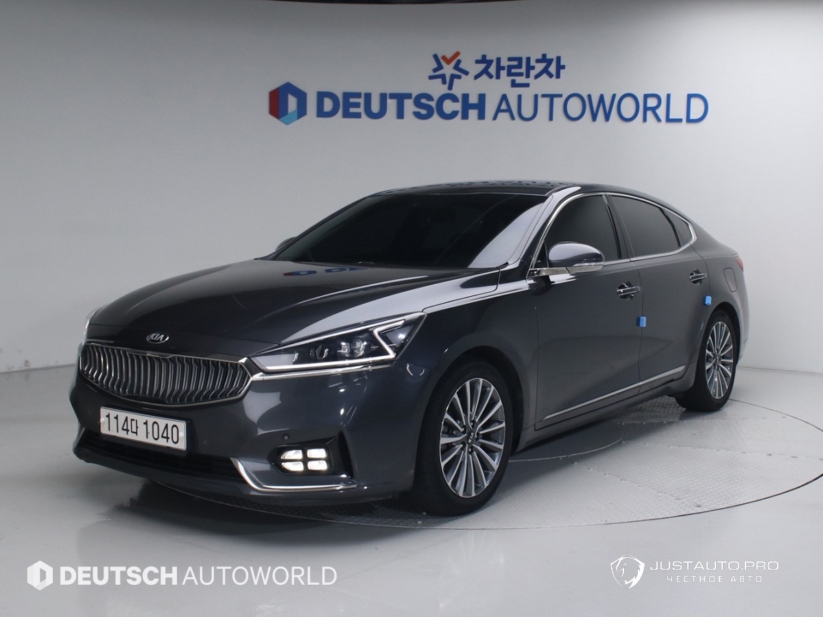 Автомобиль Kia K7