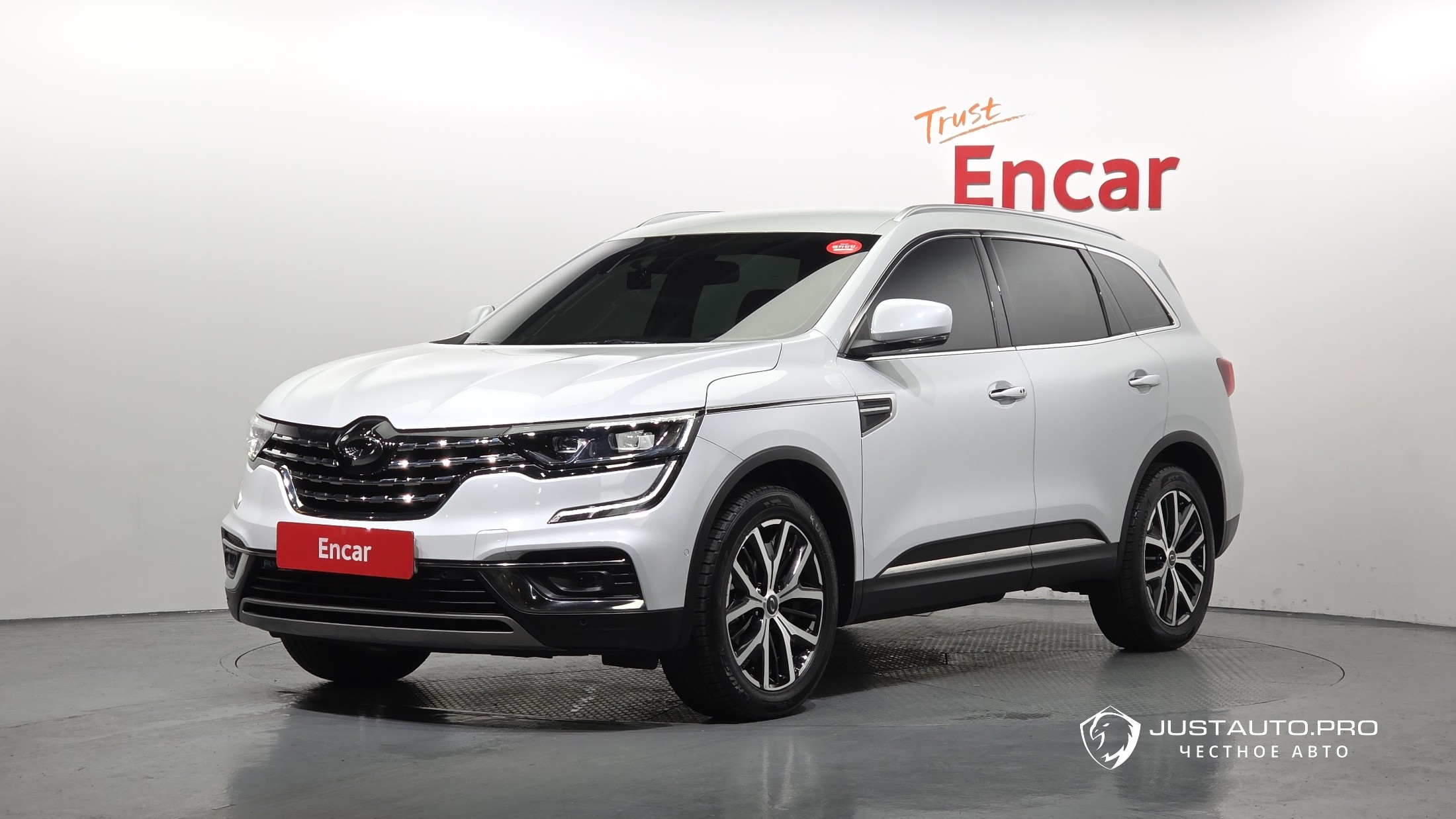 Автомобиль Renault-KoreaSamsung QM6