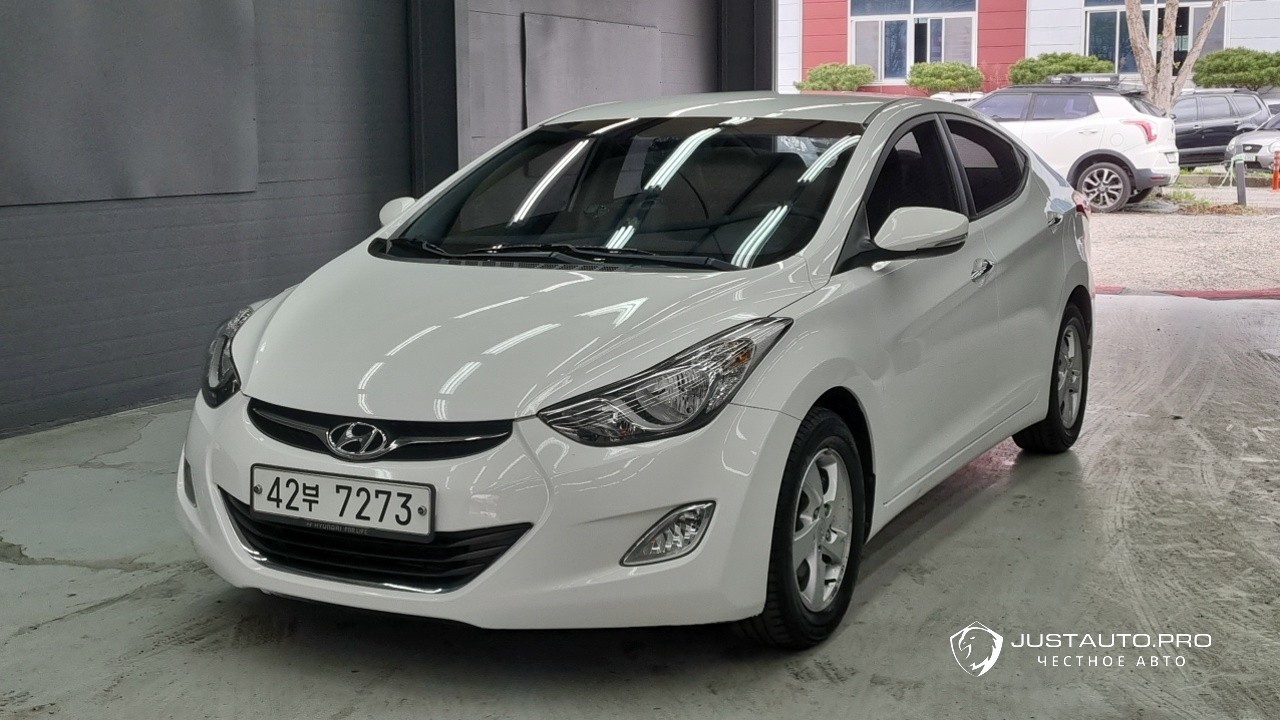 Автомобиль Hyundai AVANTE