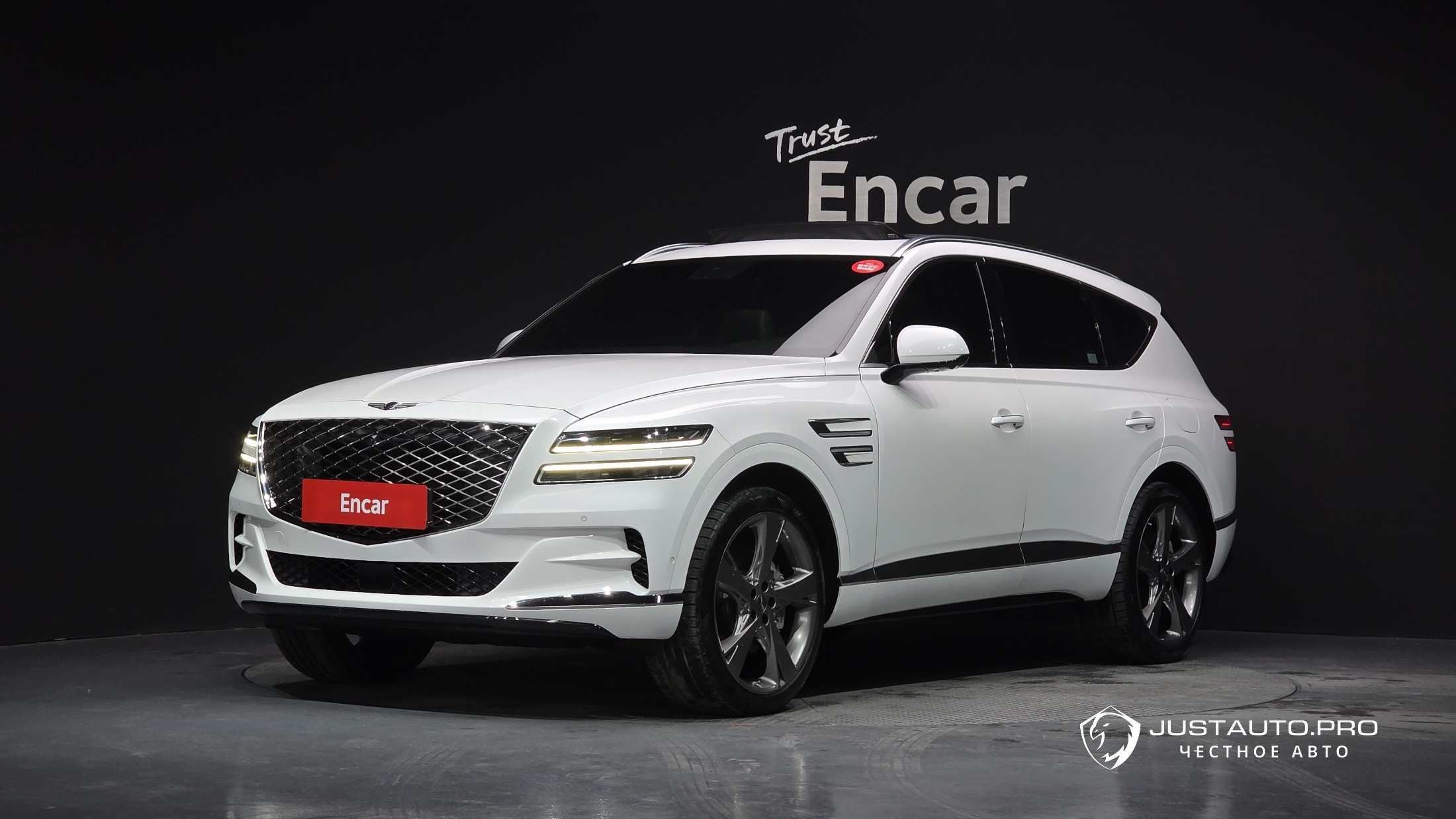 Автомобиль Genesis GV80
