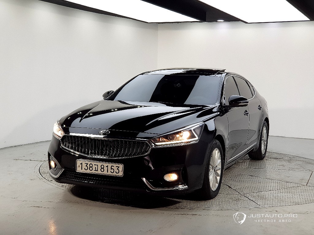 Автомобиль Kia K7
