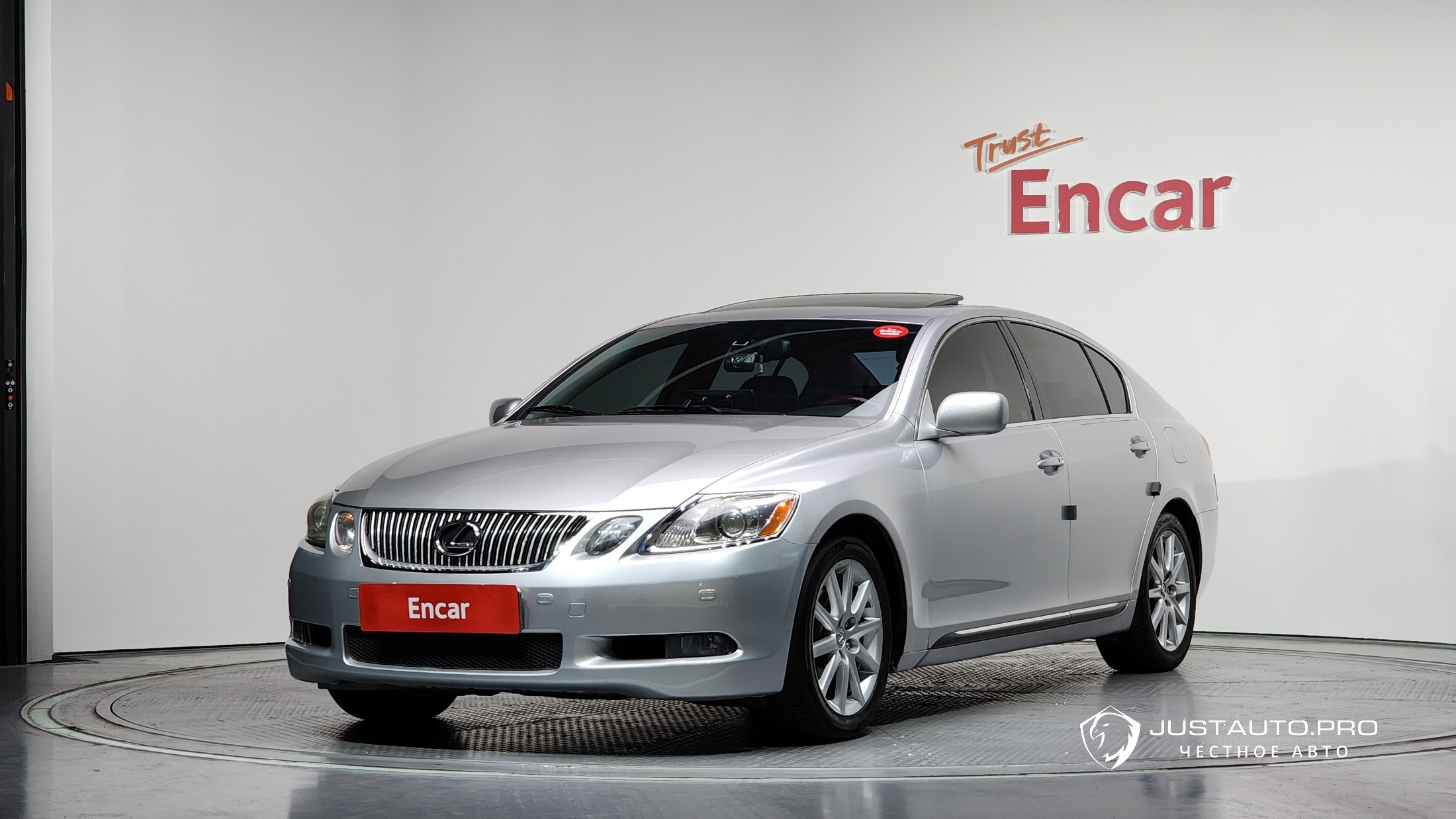 Автомобиль Lexus GS