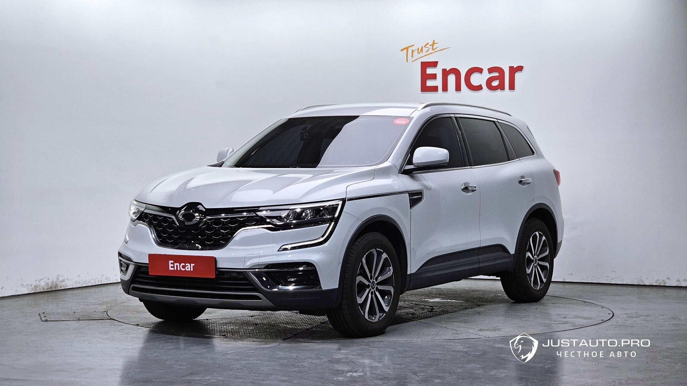 Автомобиль Renault-KoreaSamsung QM6