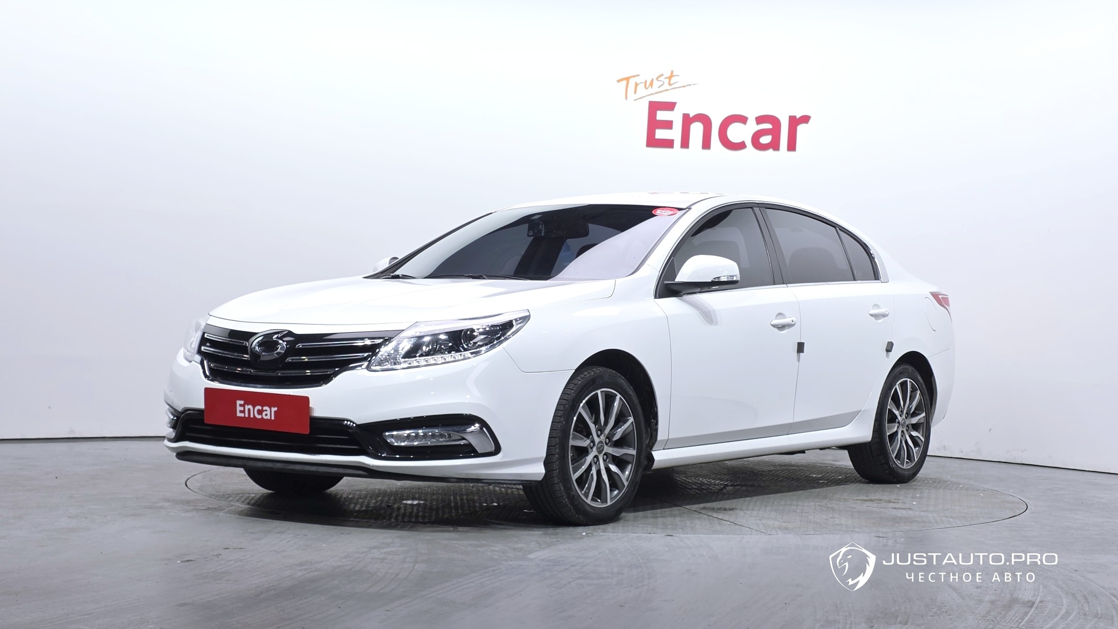 Автомобиль Renault-KoreaSamsung SM5 
